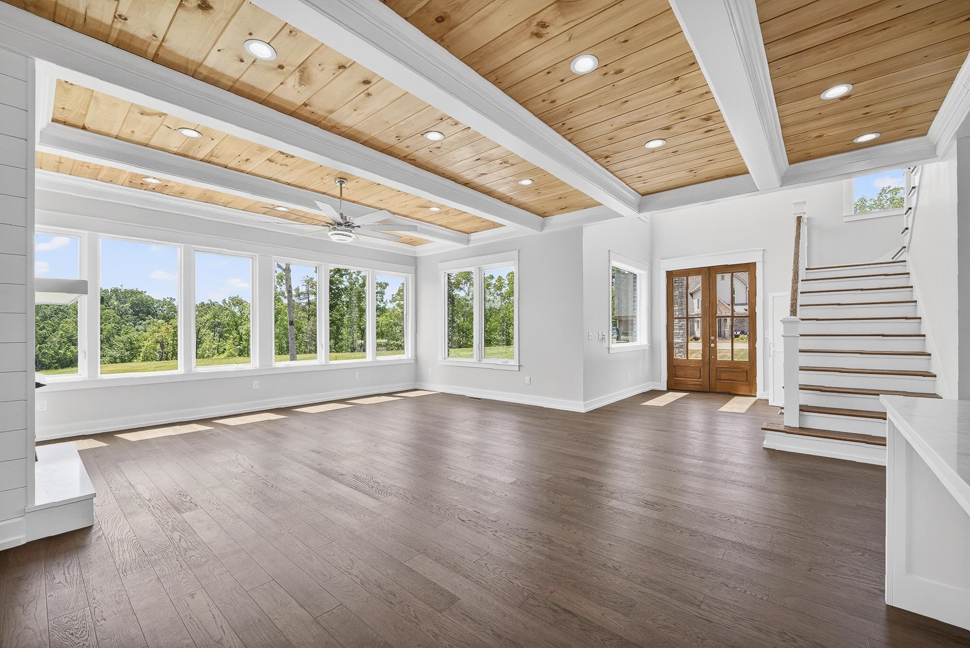 205 Pioneer Trl Property Photo 6