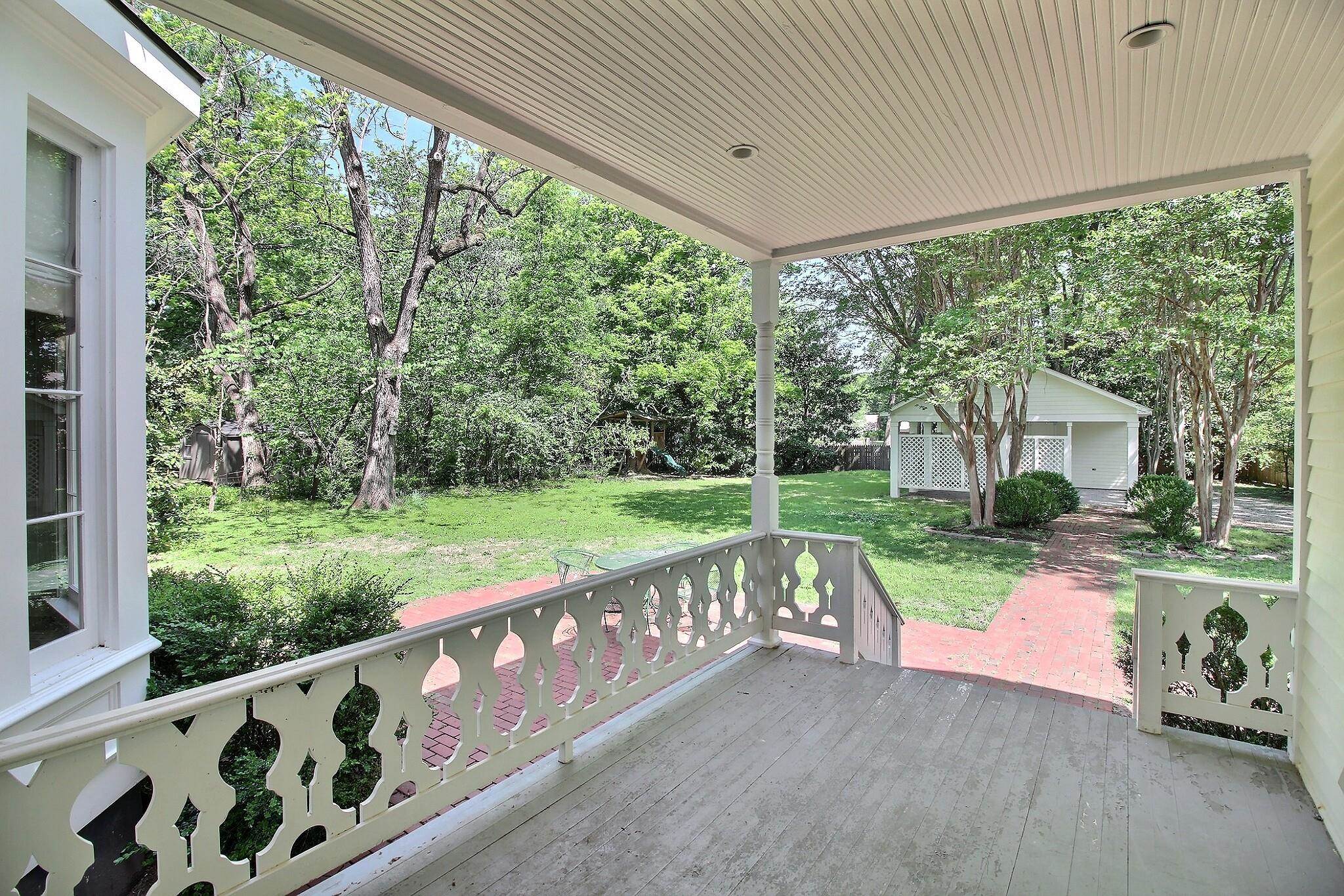 348 N Rowlett St Property Photo 30