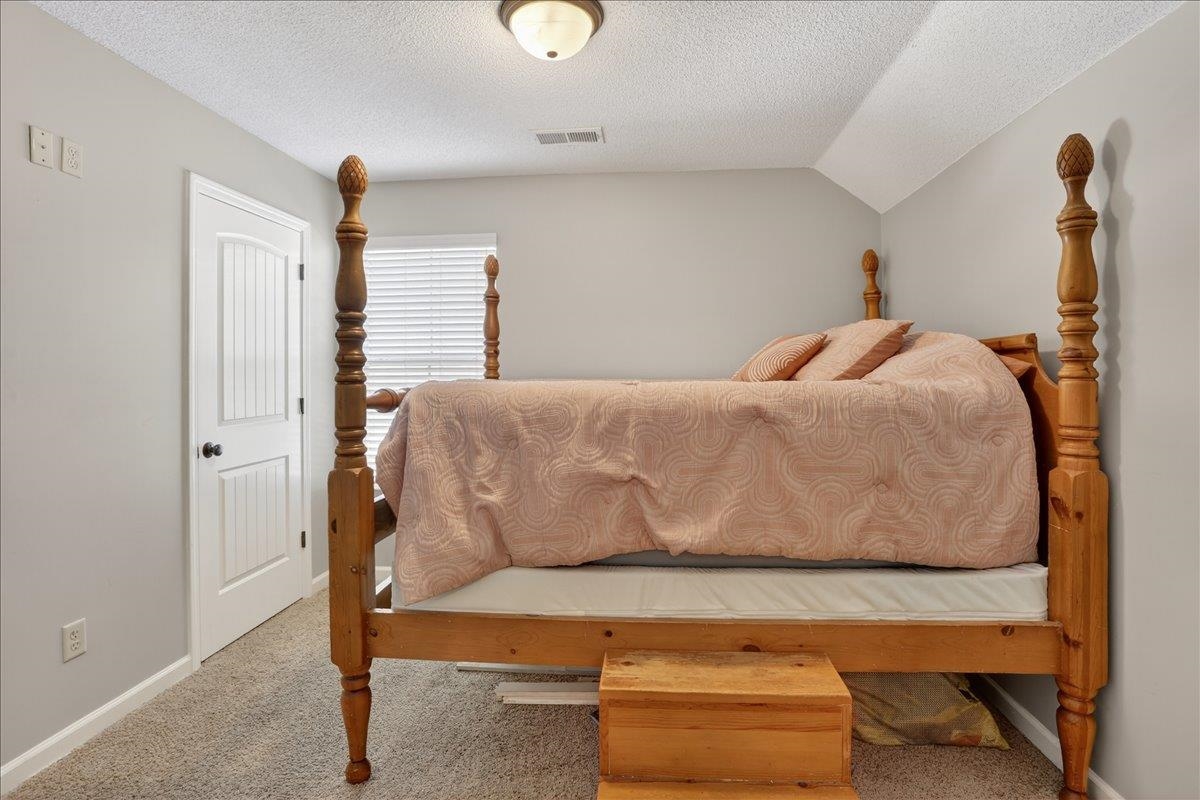 5898 Peterson Ridge Ln Property Photo 32