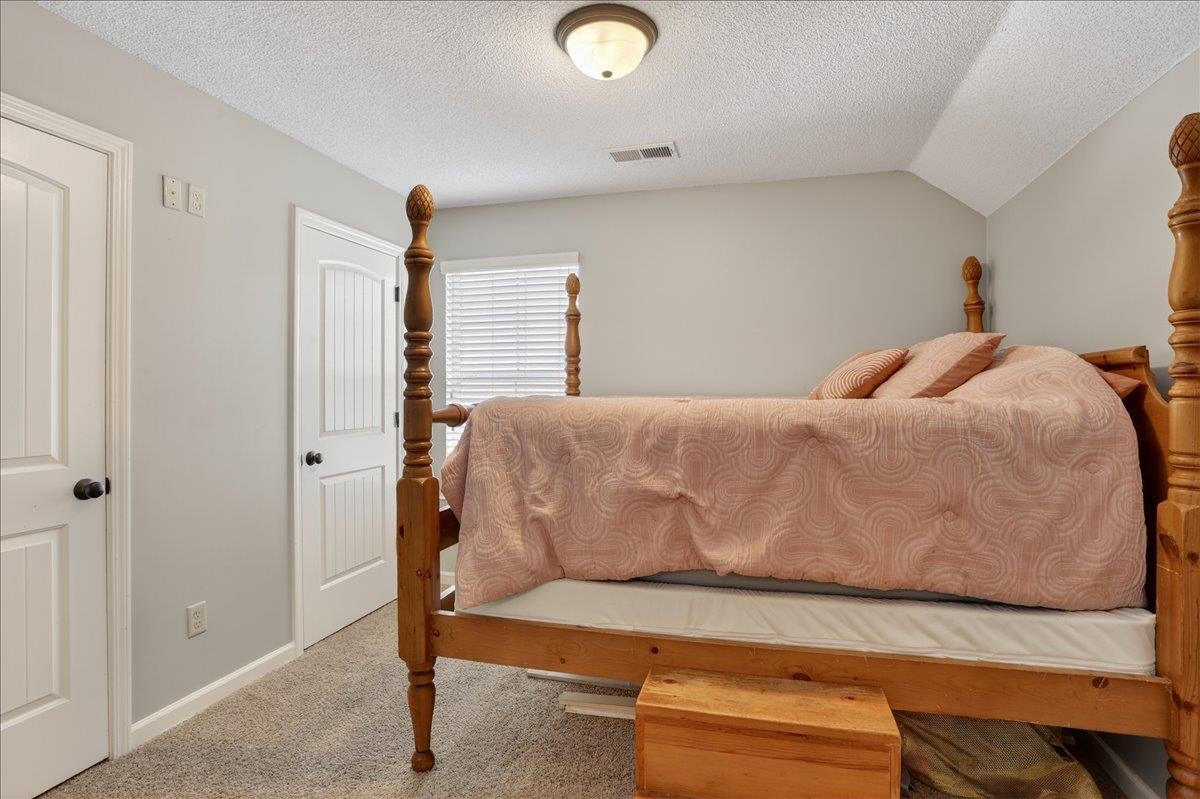 5898 Peterson Ridge Ln Property Photo 33