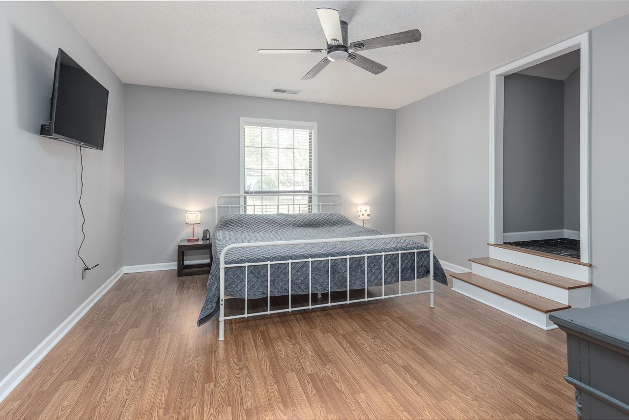 3577 Englishill Dr Property Photo 15