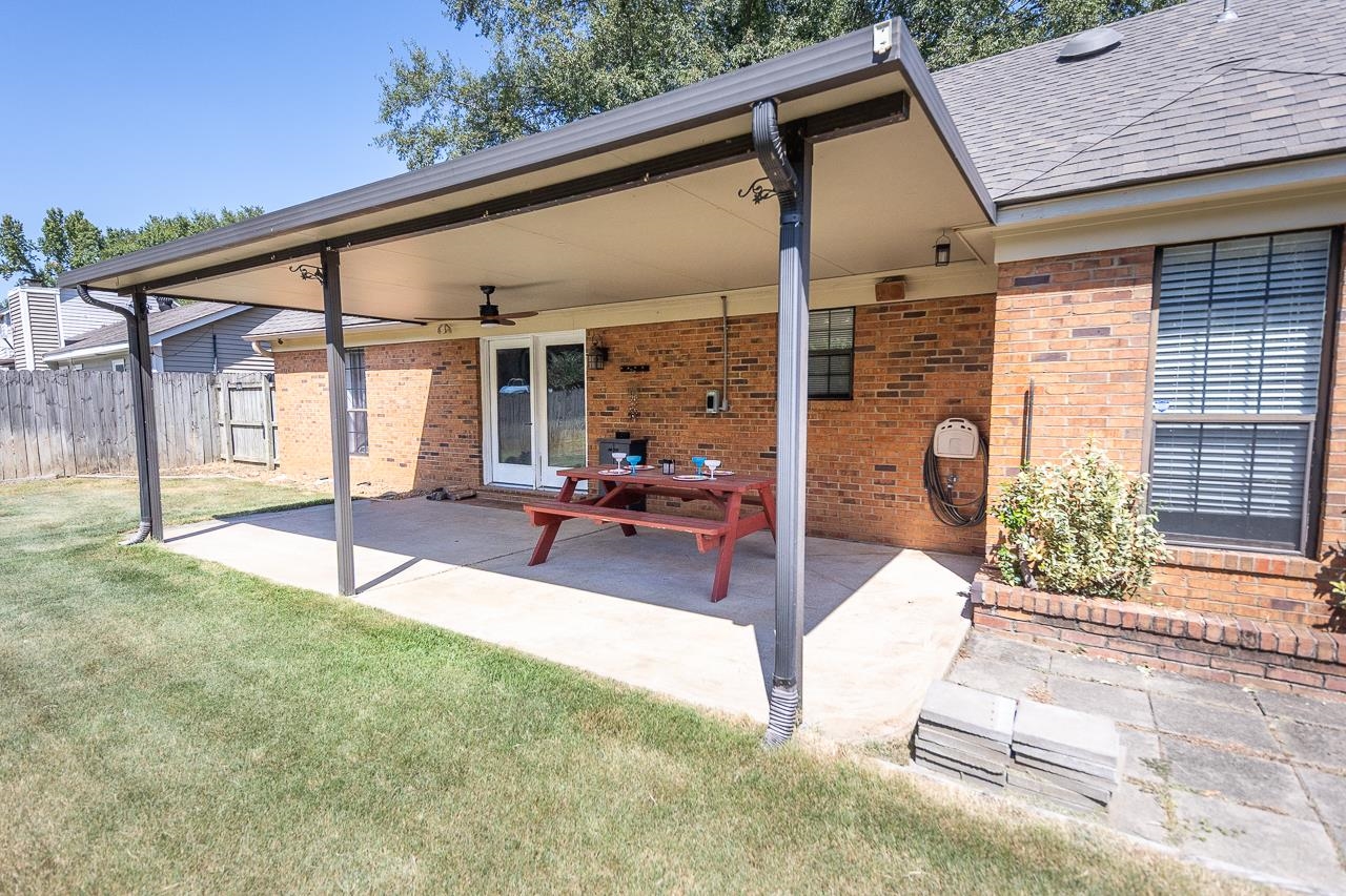3577 Englishill Dr Property Photo 25