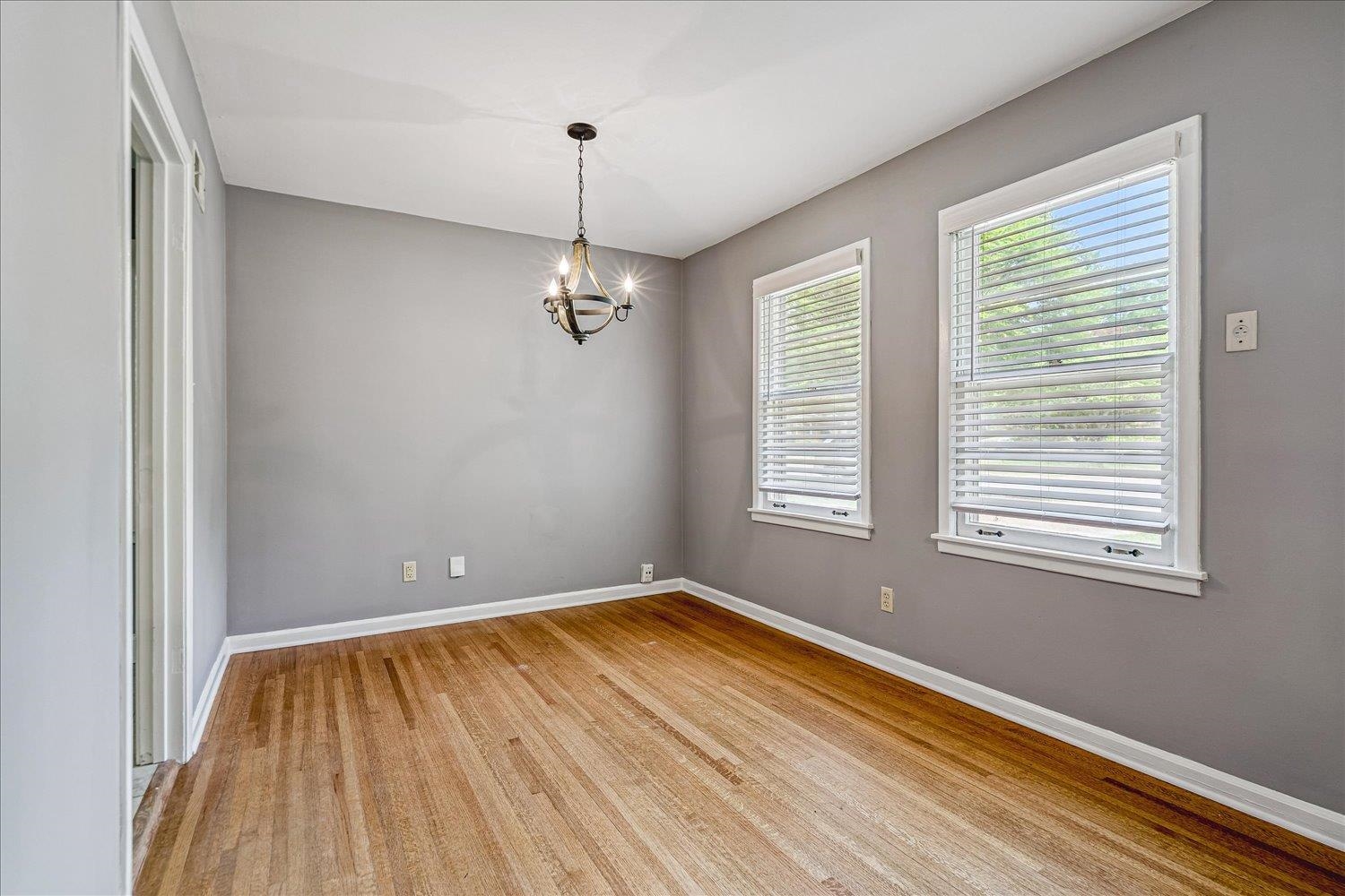 1483 Woodston Rd Property Photo 10
