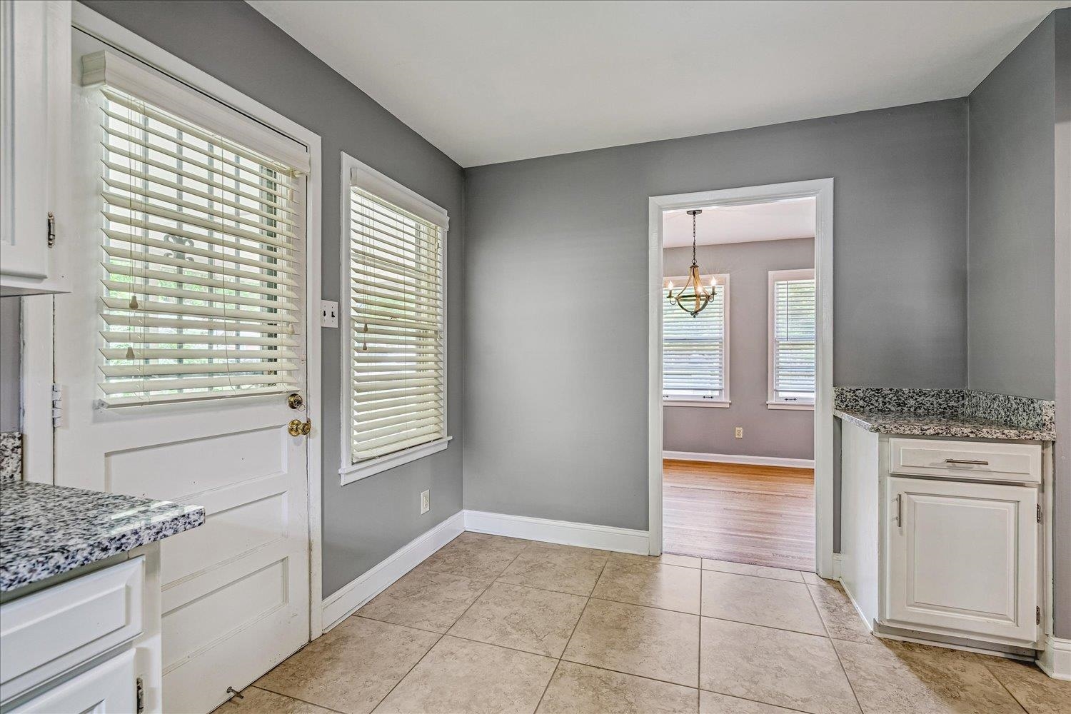 1483 Woodston Rd Property Photo 15
