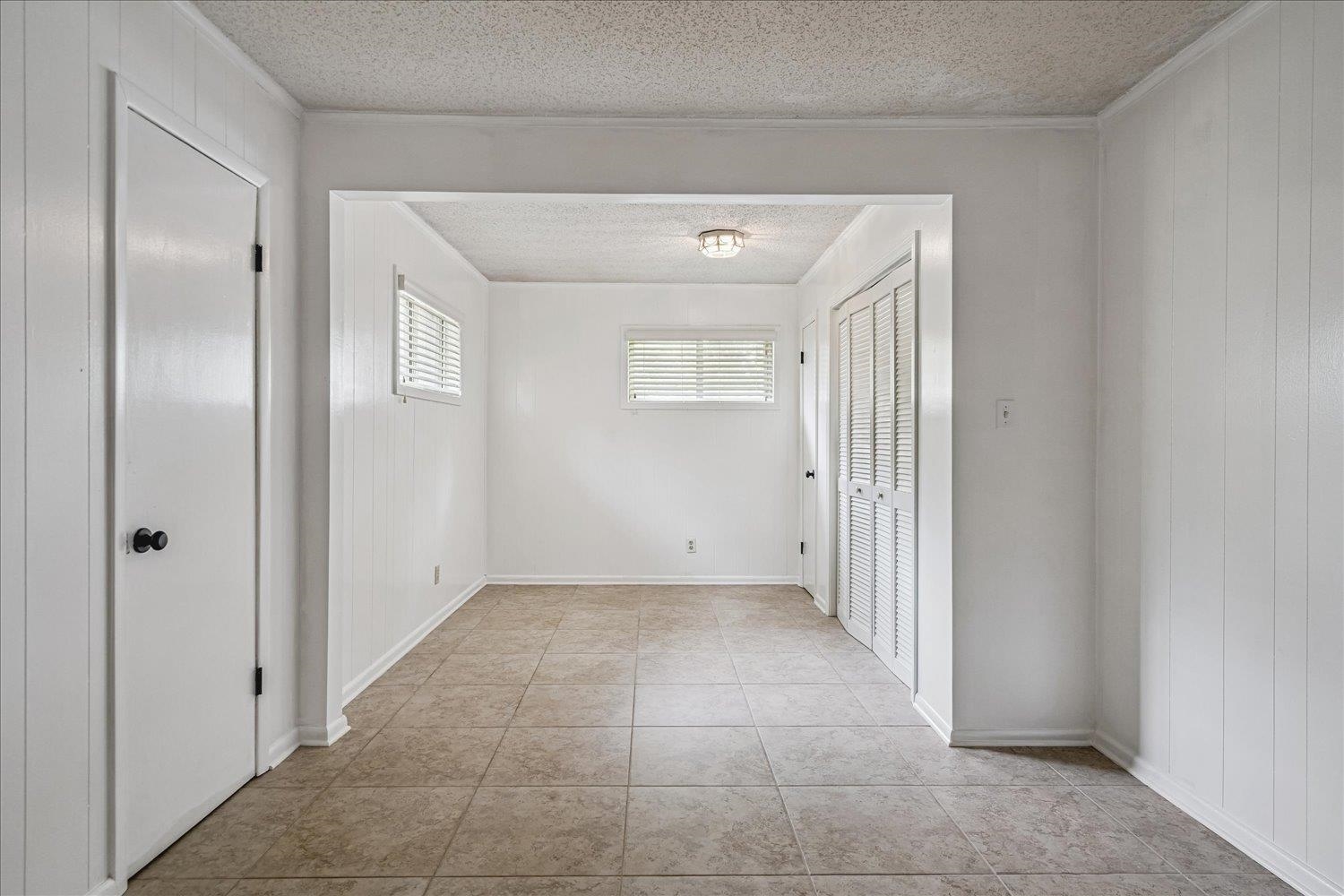1483 Woodston Rd Property Photo 16
