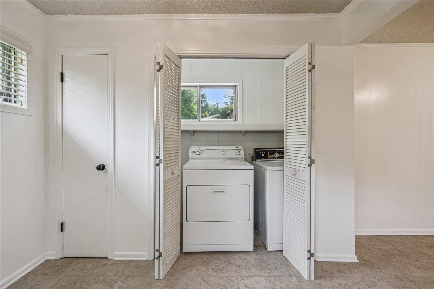 1483 Woodston Rd Property Photo 19