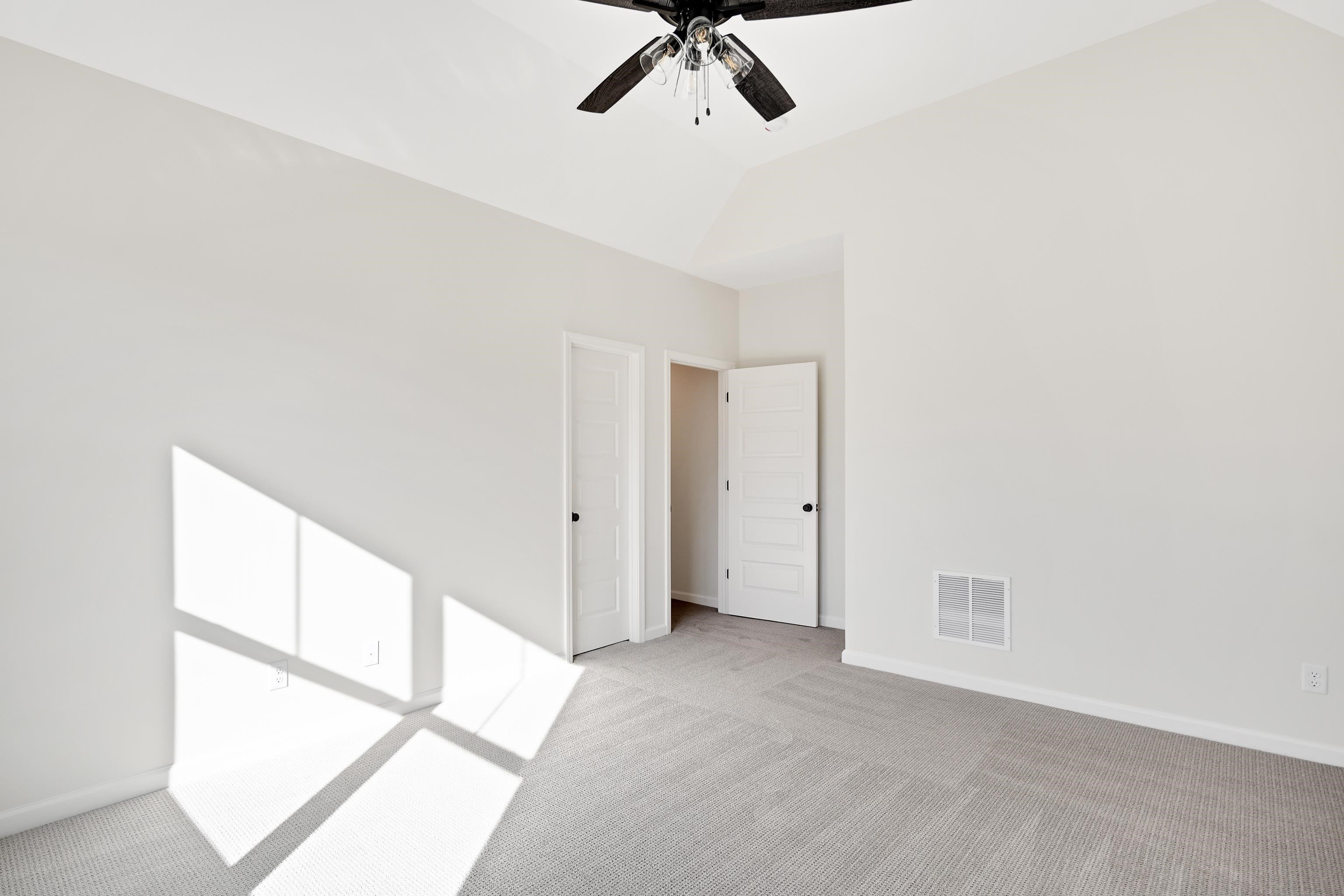 12042 Stromness Cv Property Photo 21