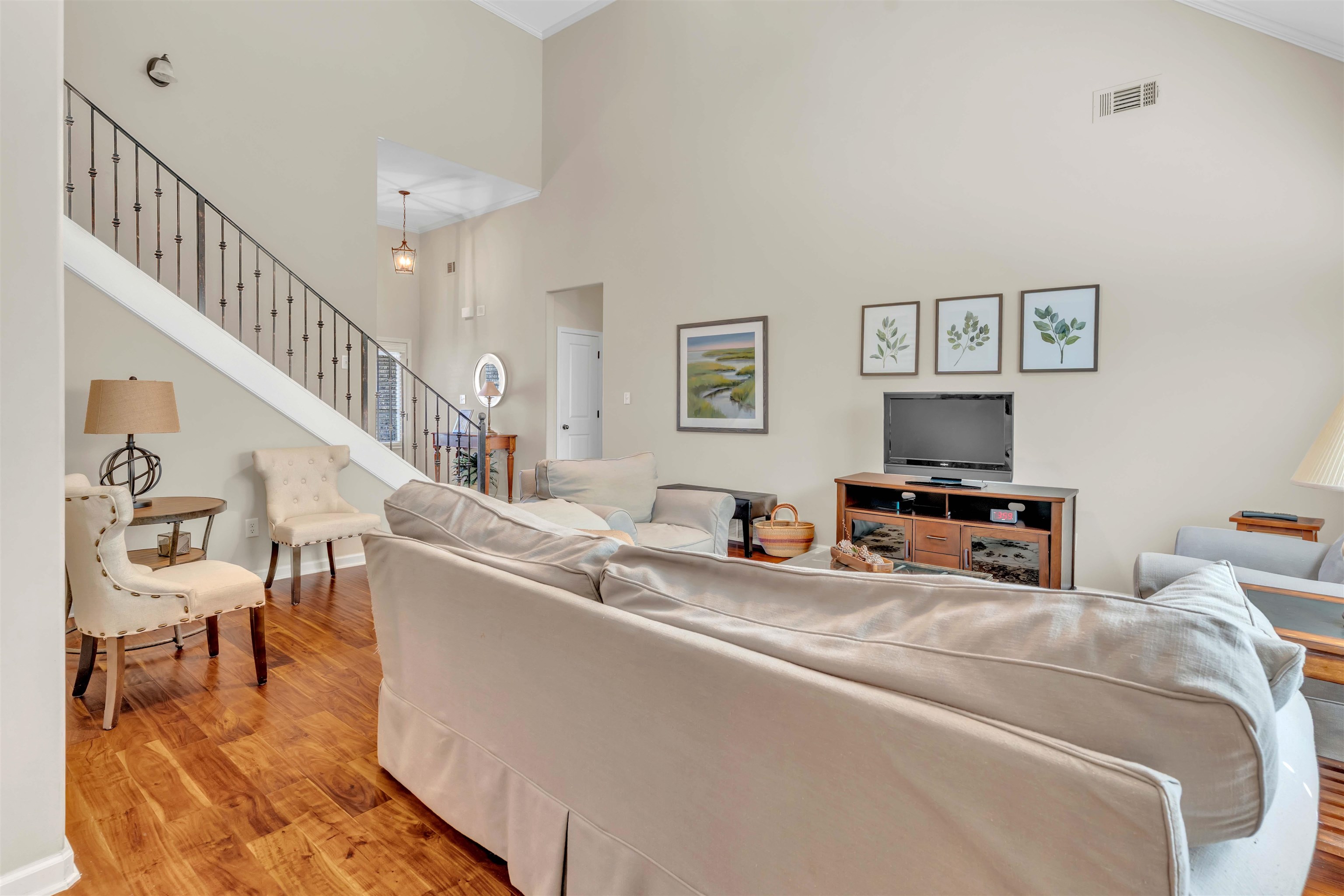 4553 Craddle Hill Dr Property Photo 8
