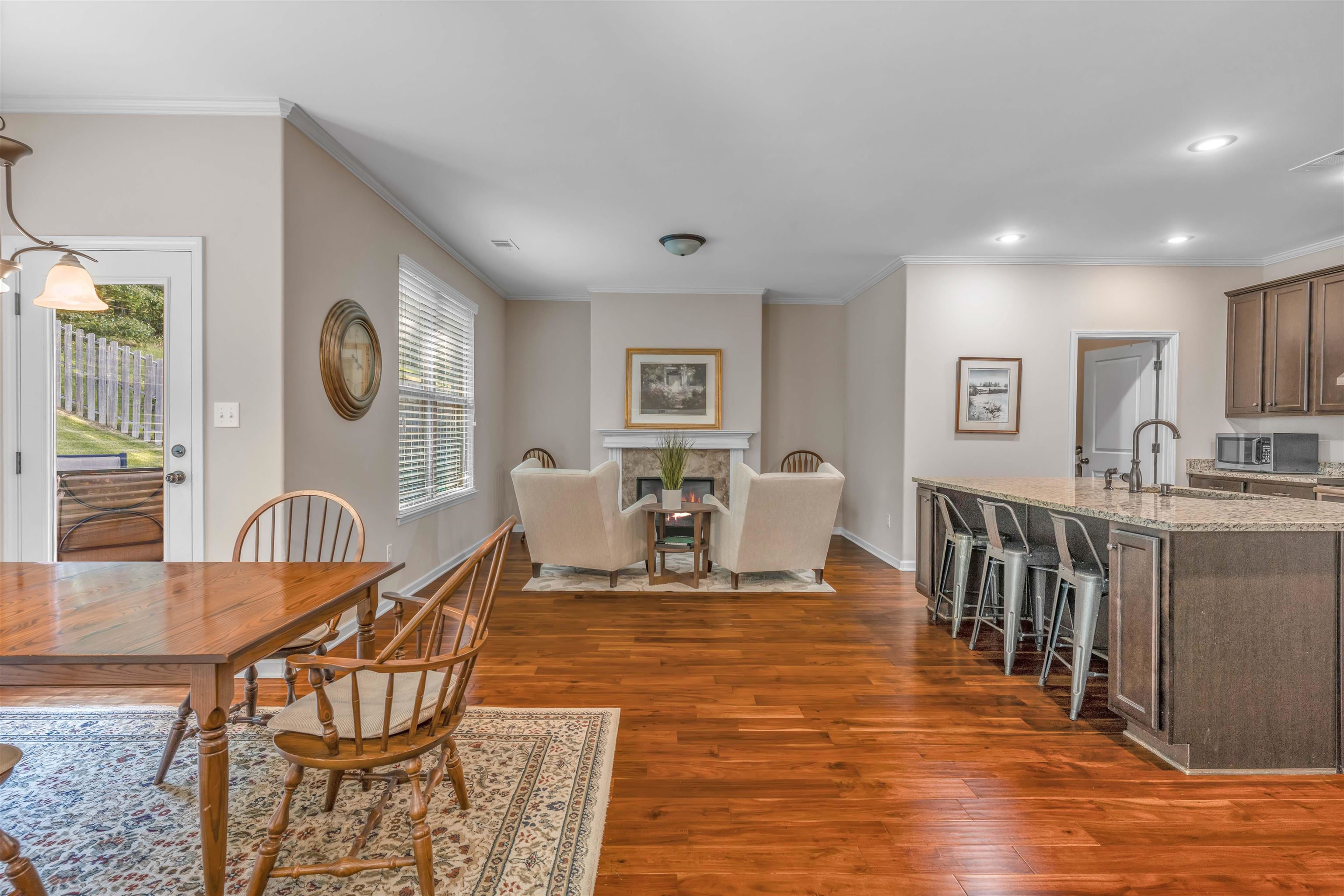 4553 Craddle Hill Dr Property Photo 9