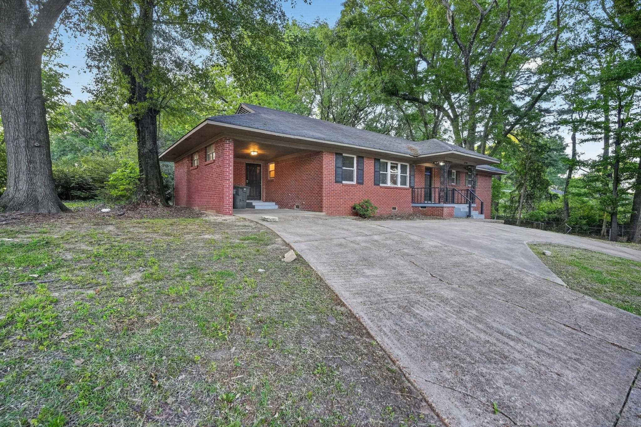 3710 Hermitage Dr Property Photo 10