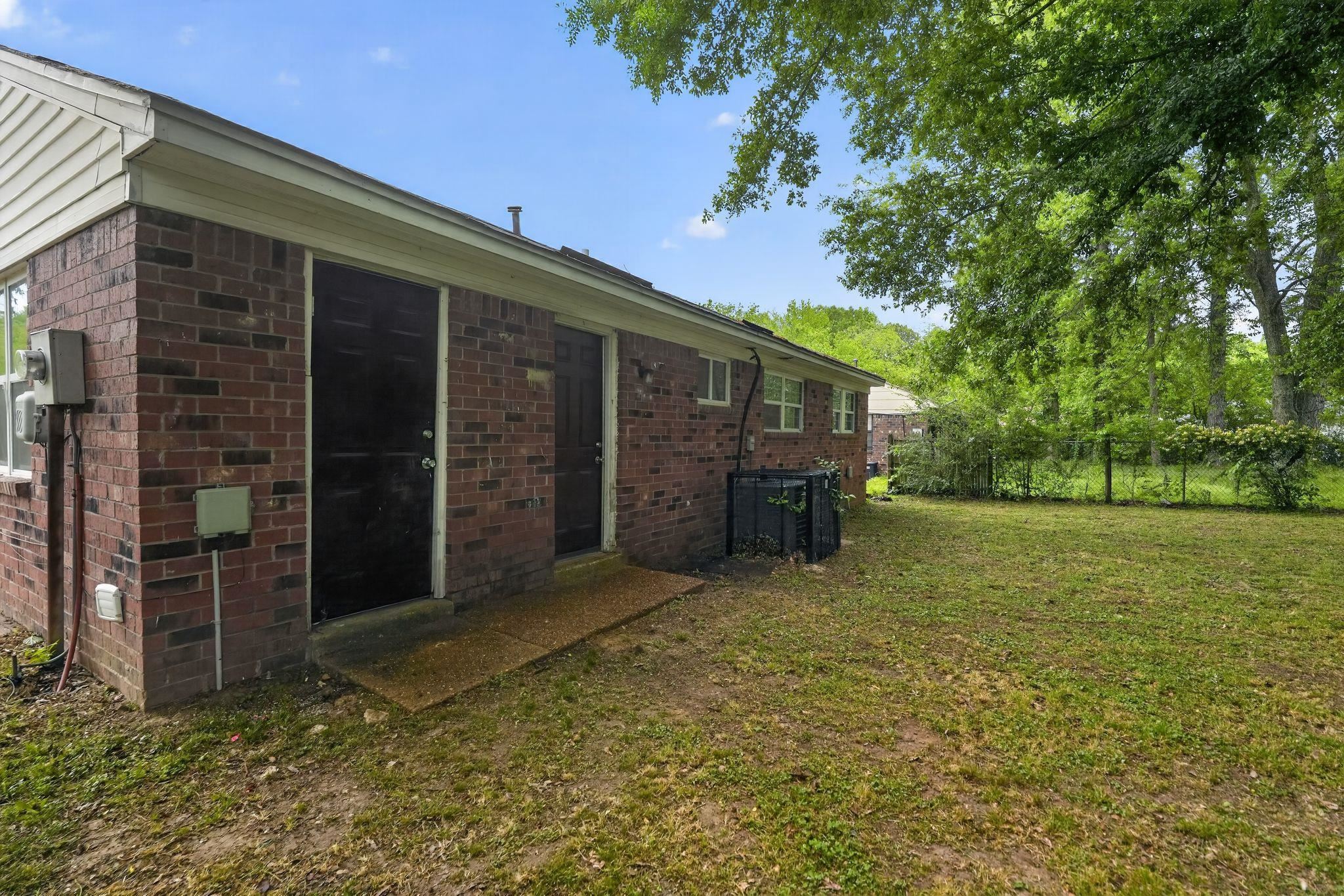 671 Whiteside Cv Property Photo 6