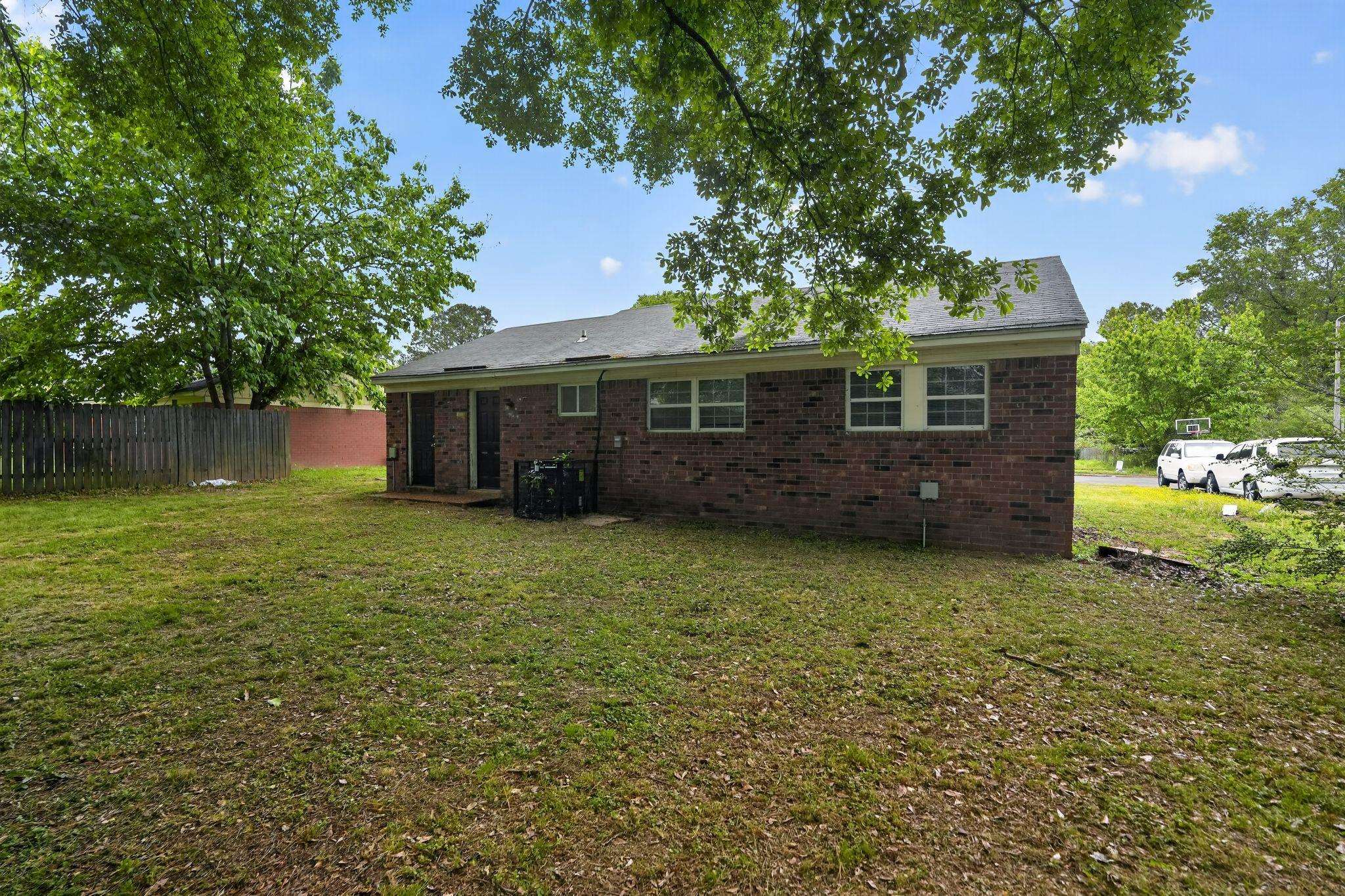 671 Whiteside Cv Property Photo 7