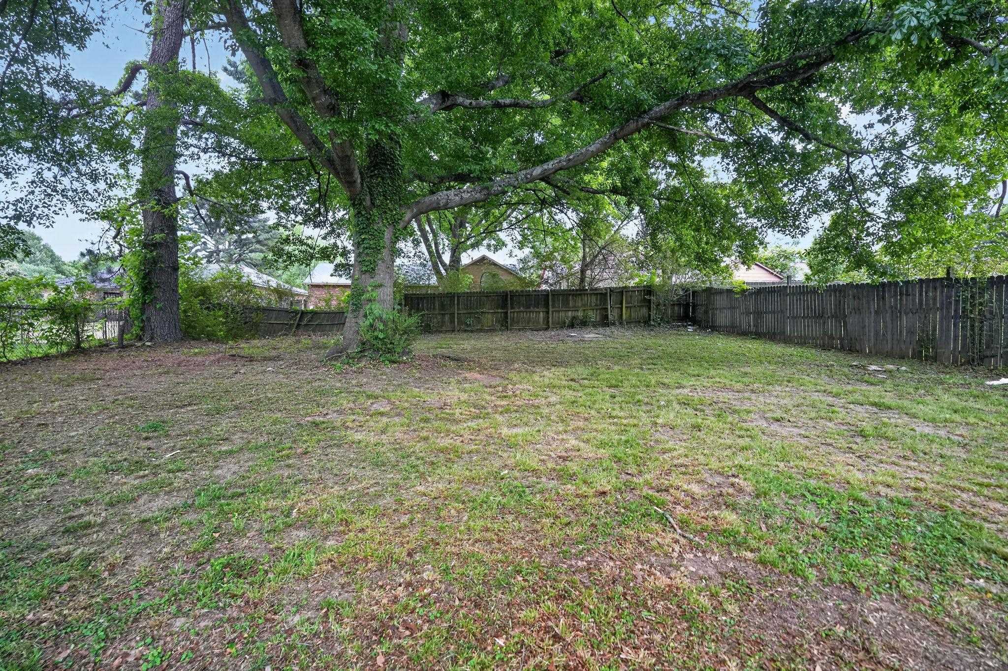 671 Whiteside Cv Property Photo 8
