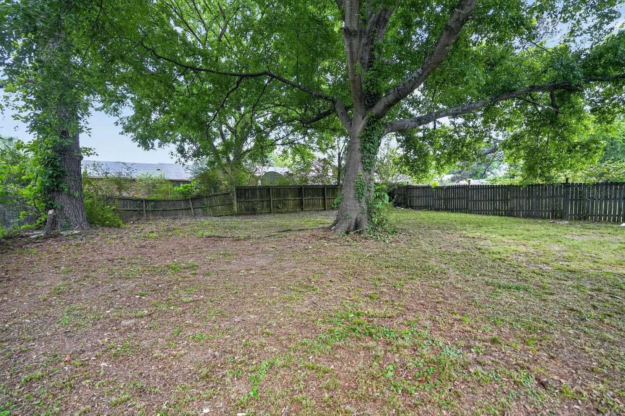 671 Whiteside Cv Property Photo 11