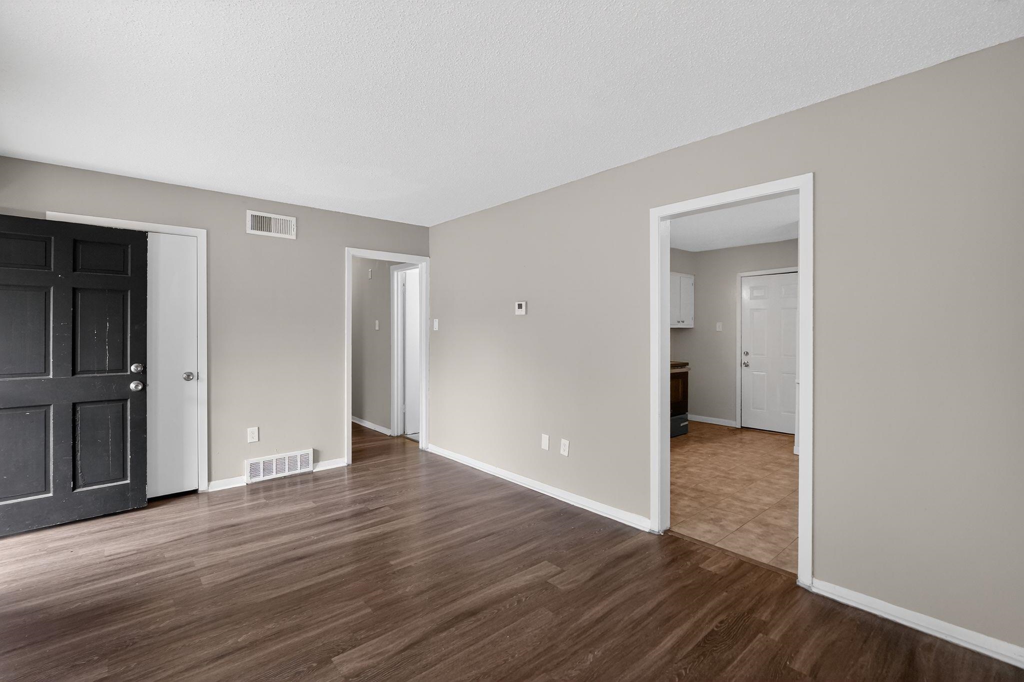 671 Whiteside Cv Property Photo 12