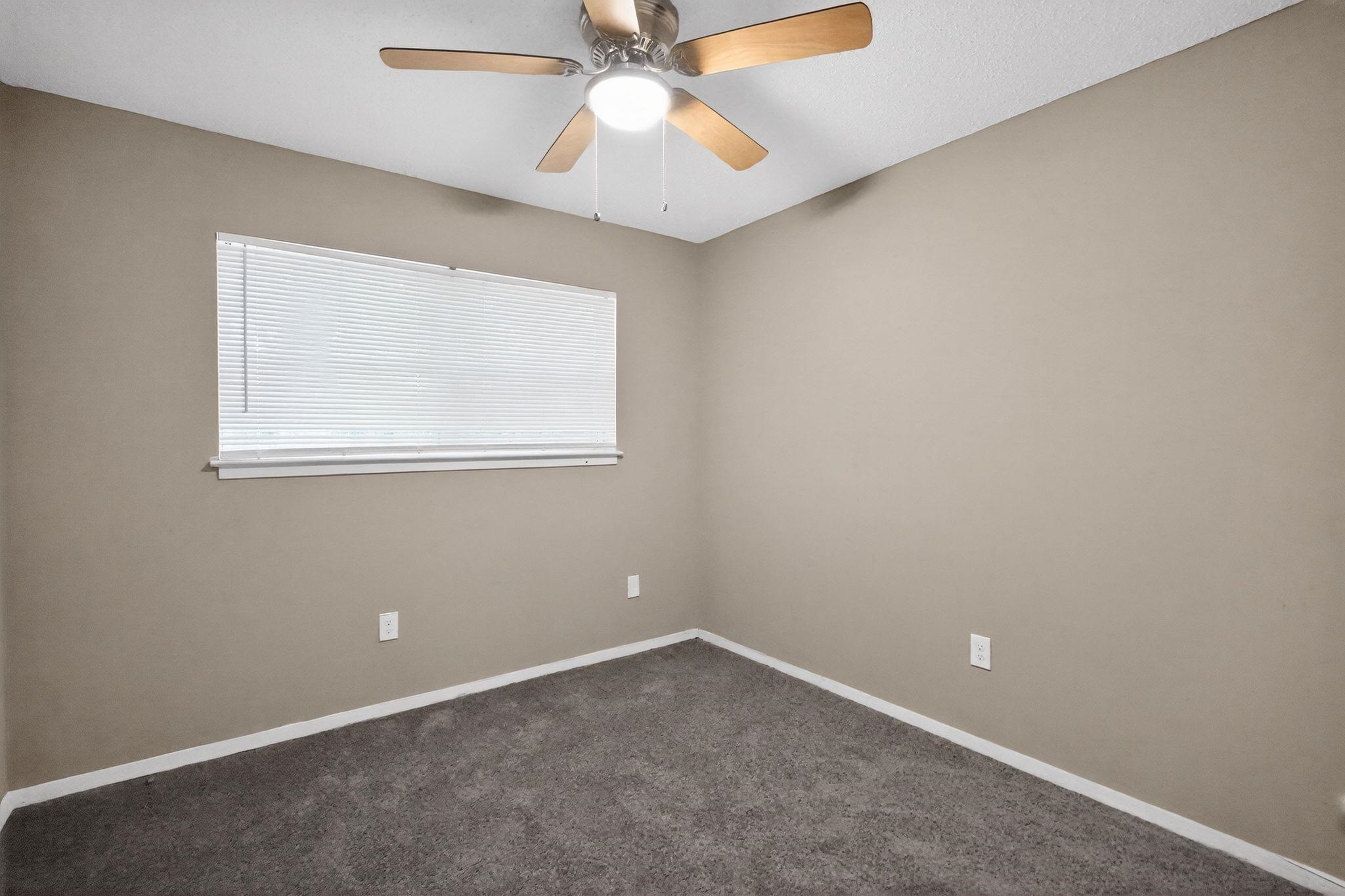 671 Whiteside Cv Property Photo 26