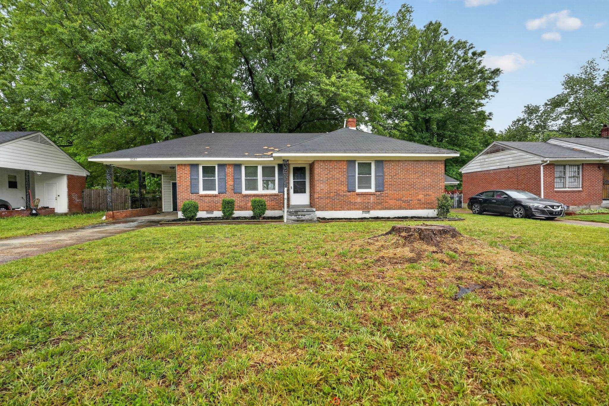 3047 S Edgeware Rd Property Photo 1