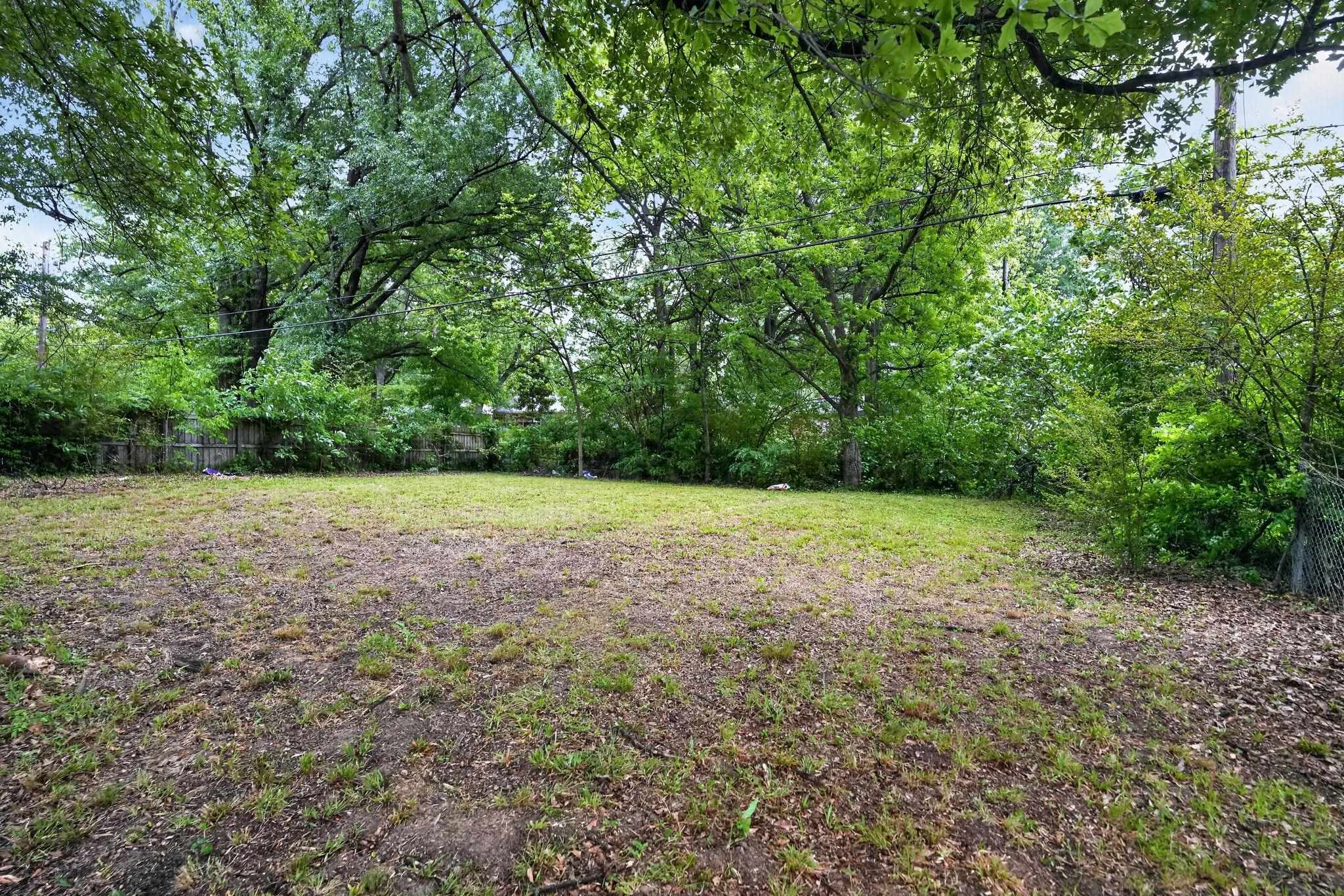 3047 S Edgeware Rd Property Photo 12