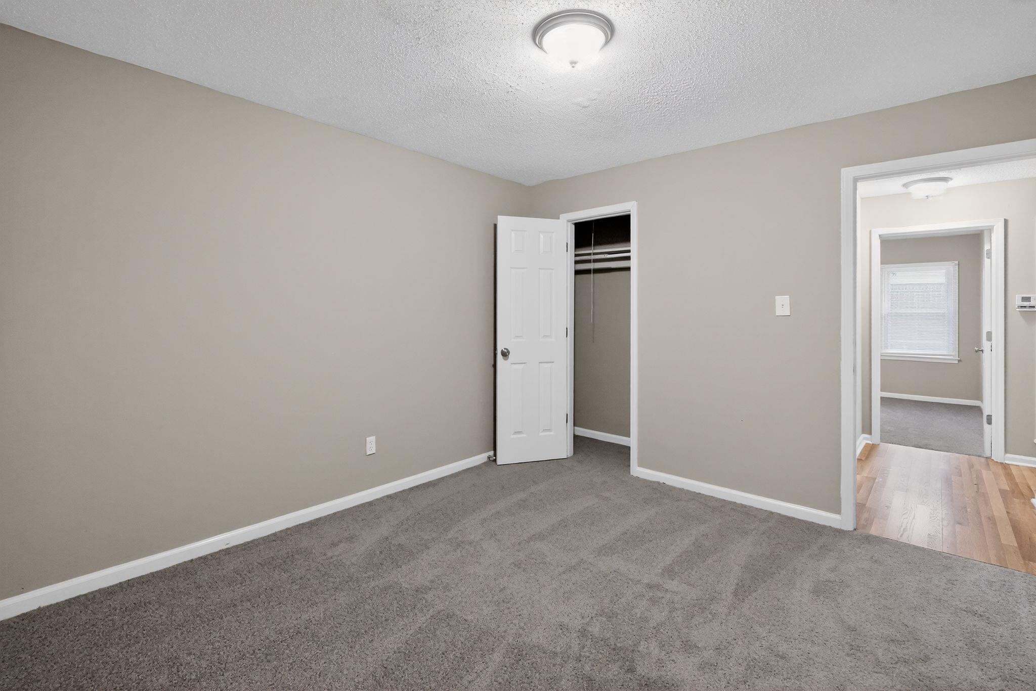 3047 S Edgeware Rd Property Photo 27