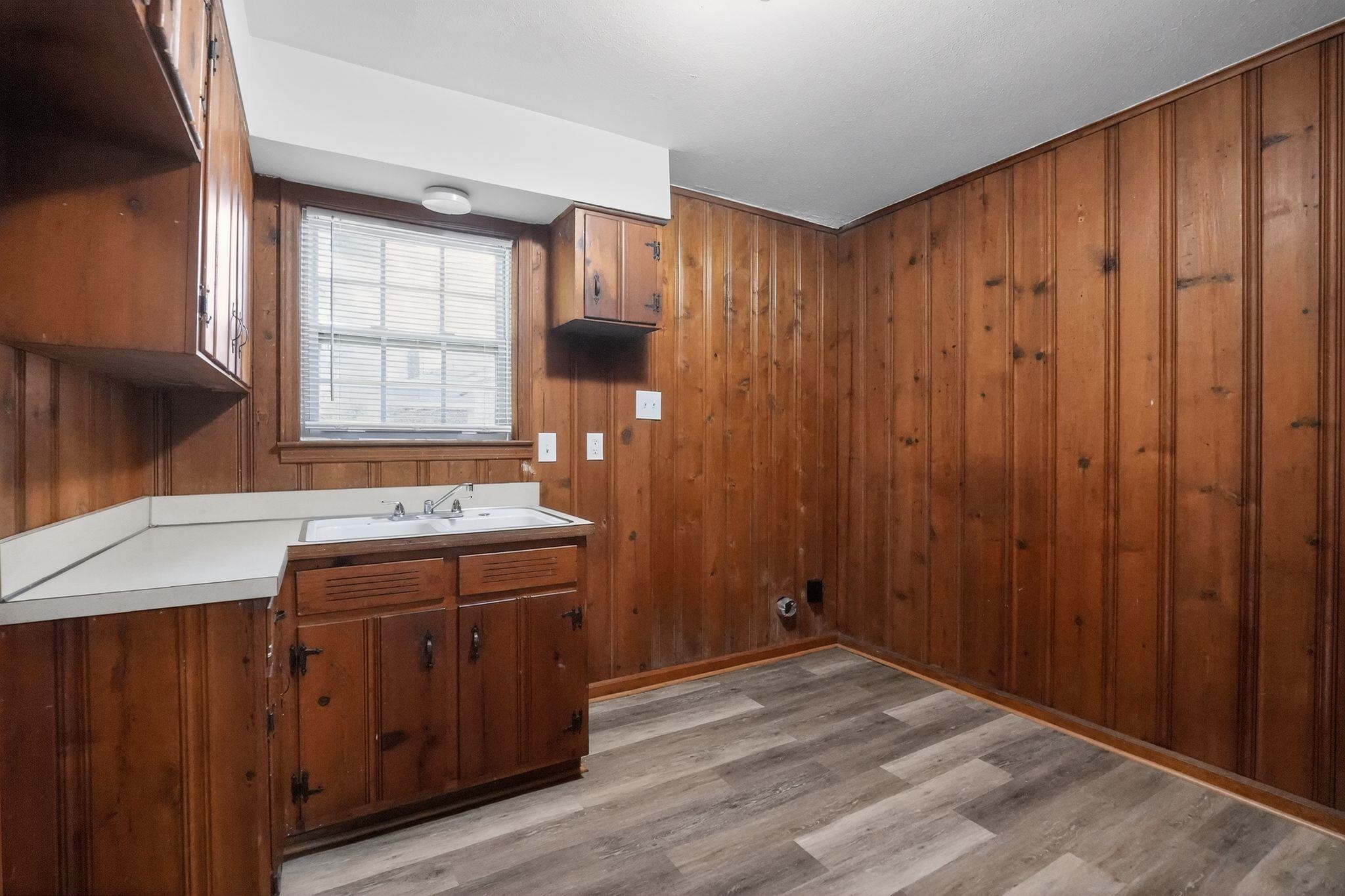 4960 Loch Lomond Dr Property Photo 34