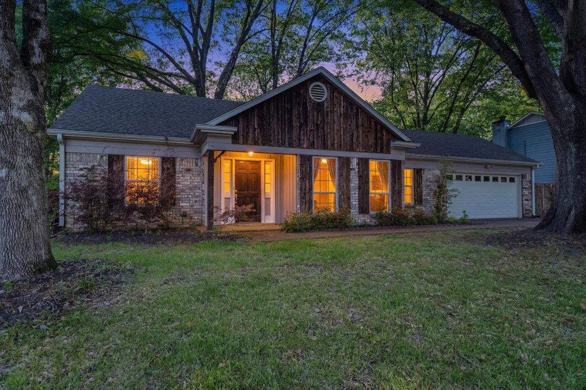 1815 Boulinwood Ln Property Photo 1