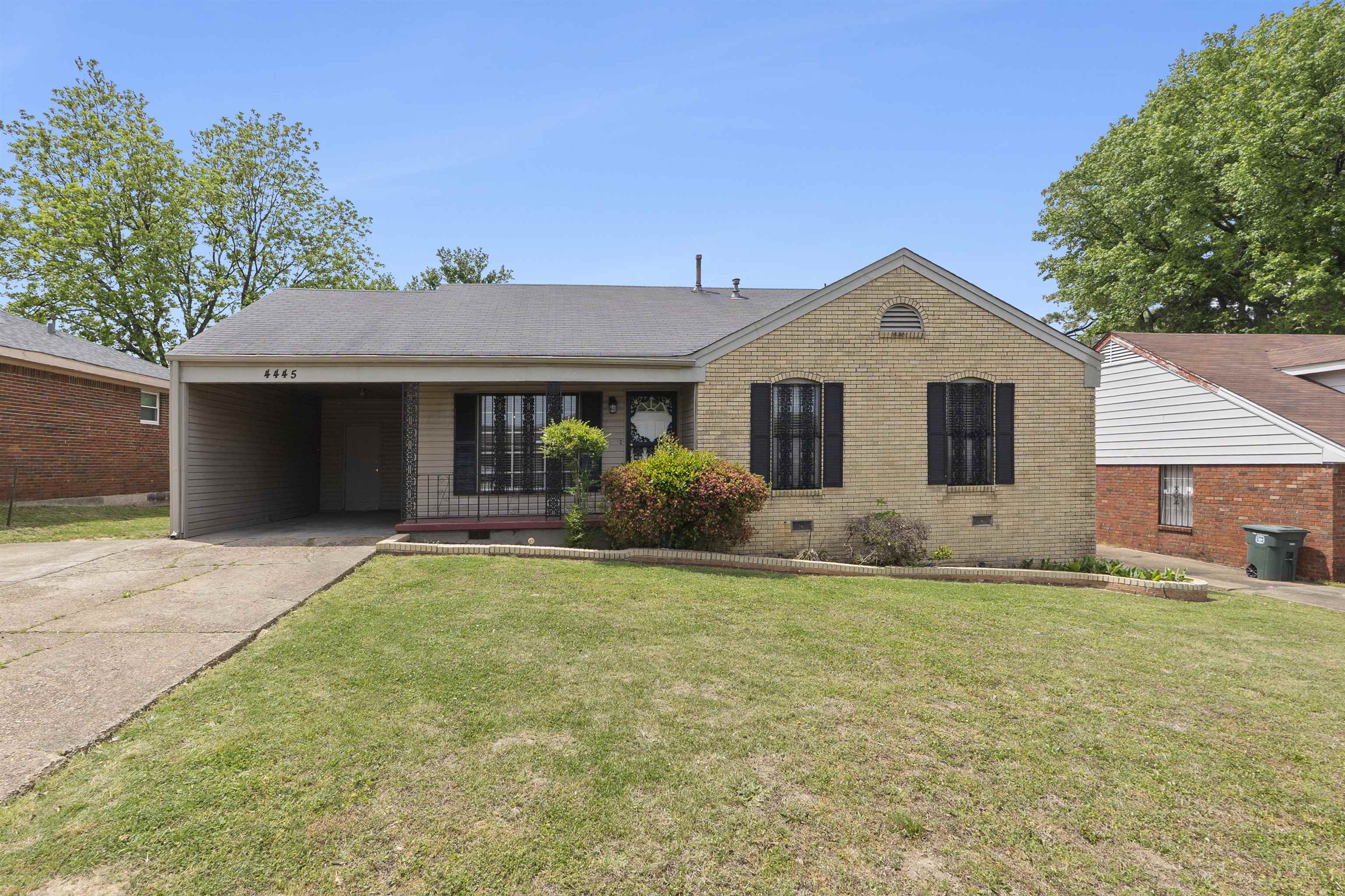 4445 DON ST Property Photo 1