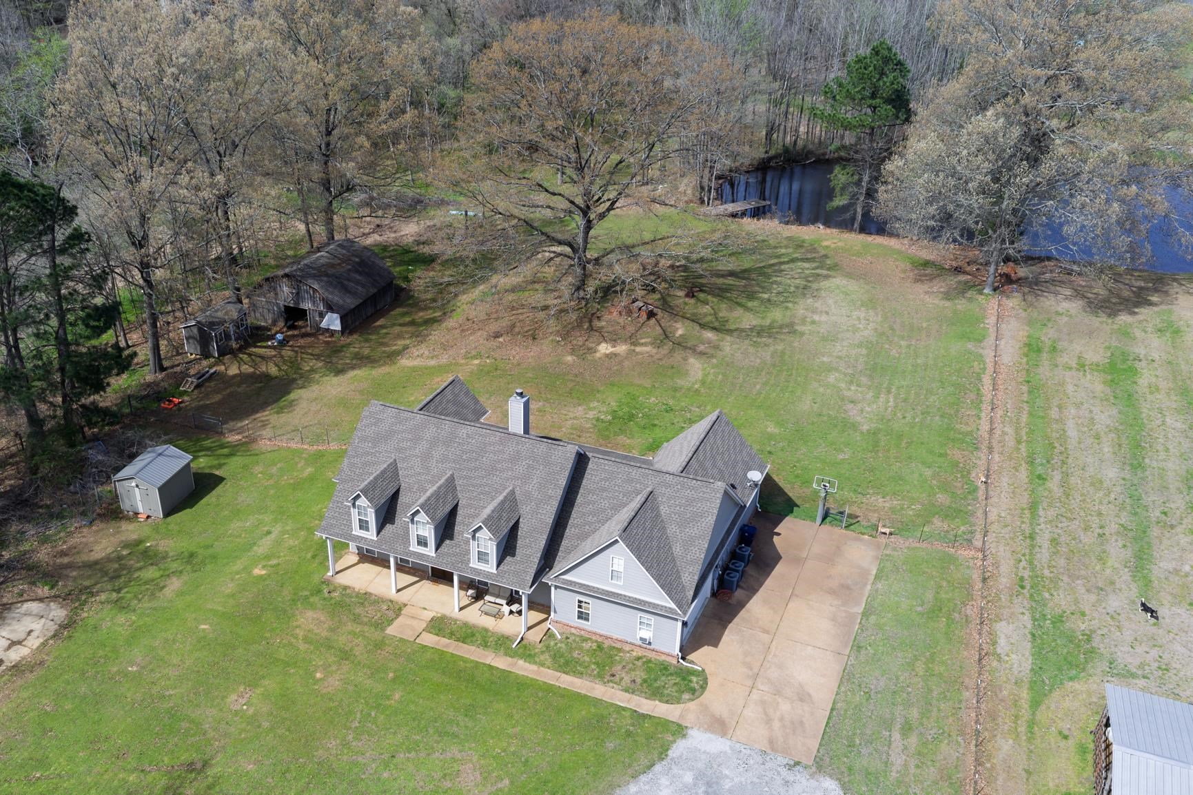 504 Bankston Rd Property Photo 35