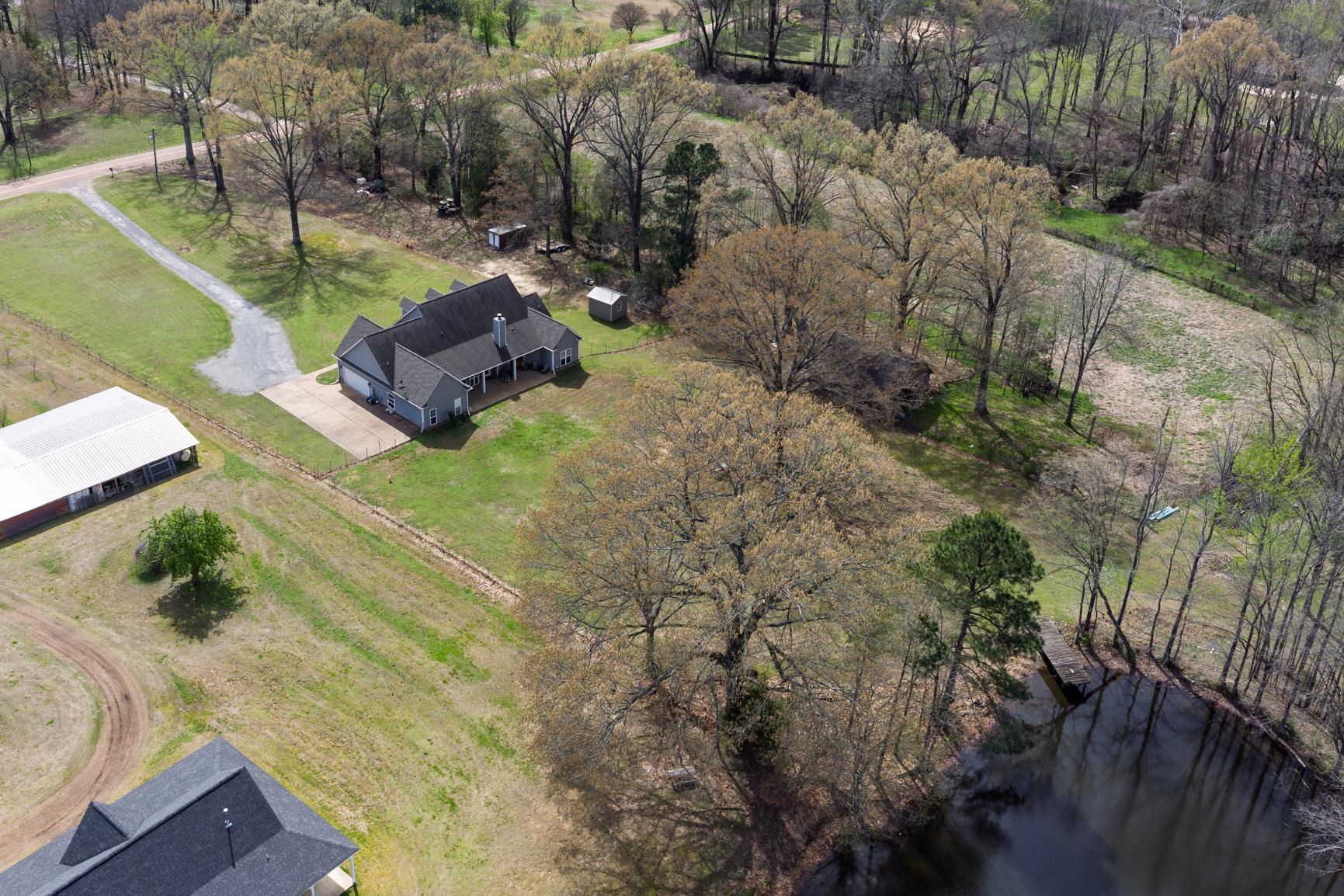 504 Bankston Rd Property Photo 36
