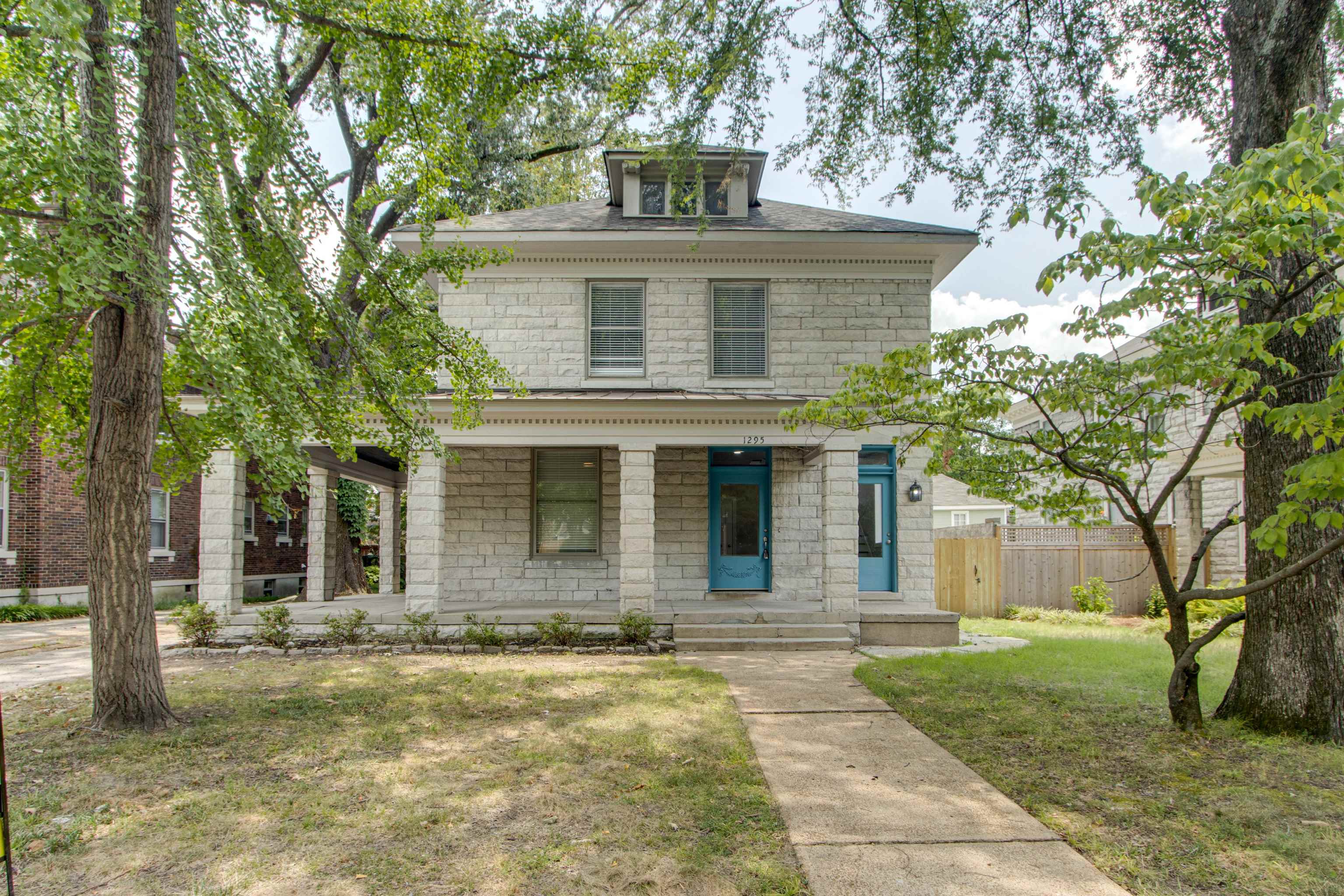 1295 Vinton Ave Property Photo 1