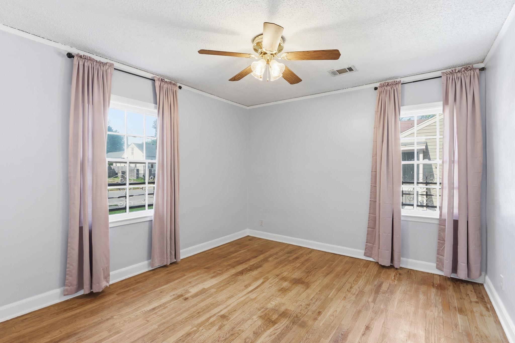 3724 Given Ave Property Photo 18