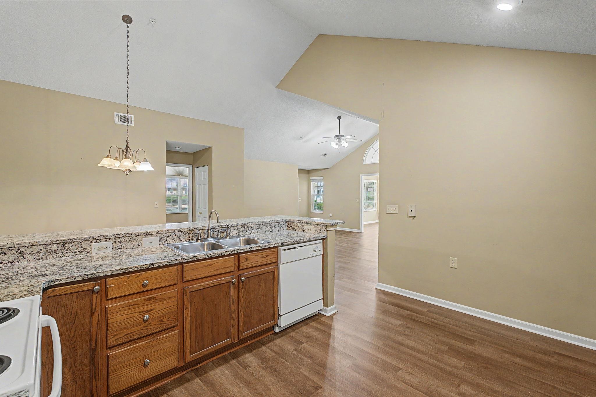 269 Oak Club Ln 10 Property Photo 17