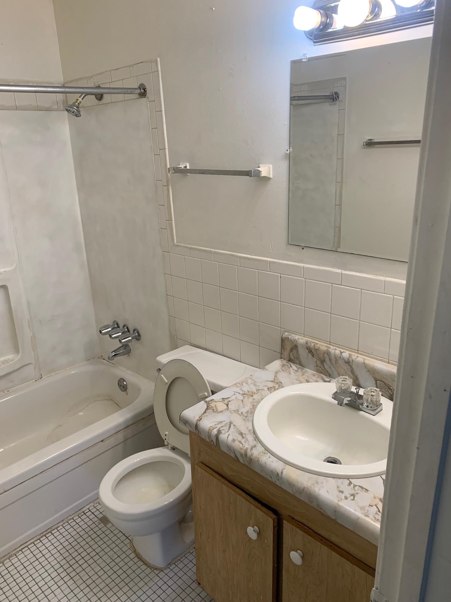 675 Miles Dr 677 Property Photo 11