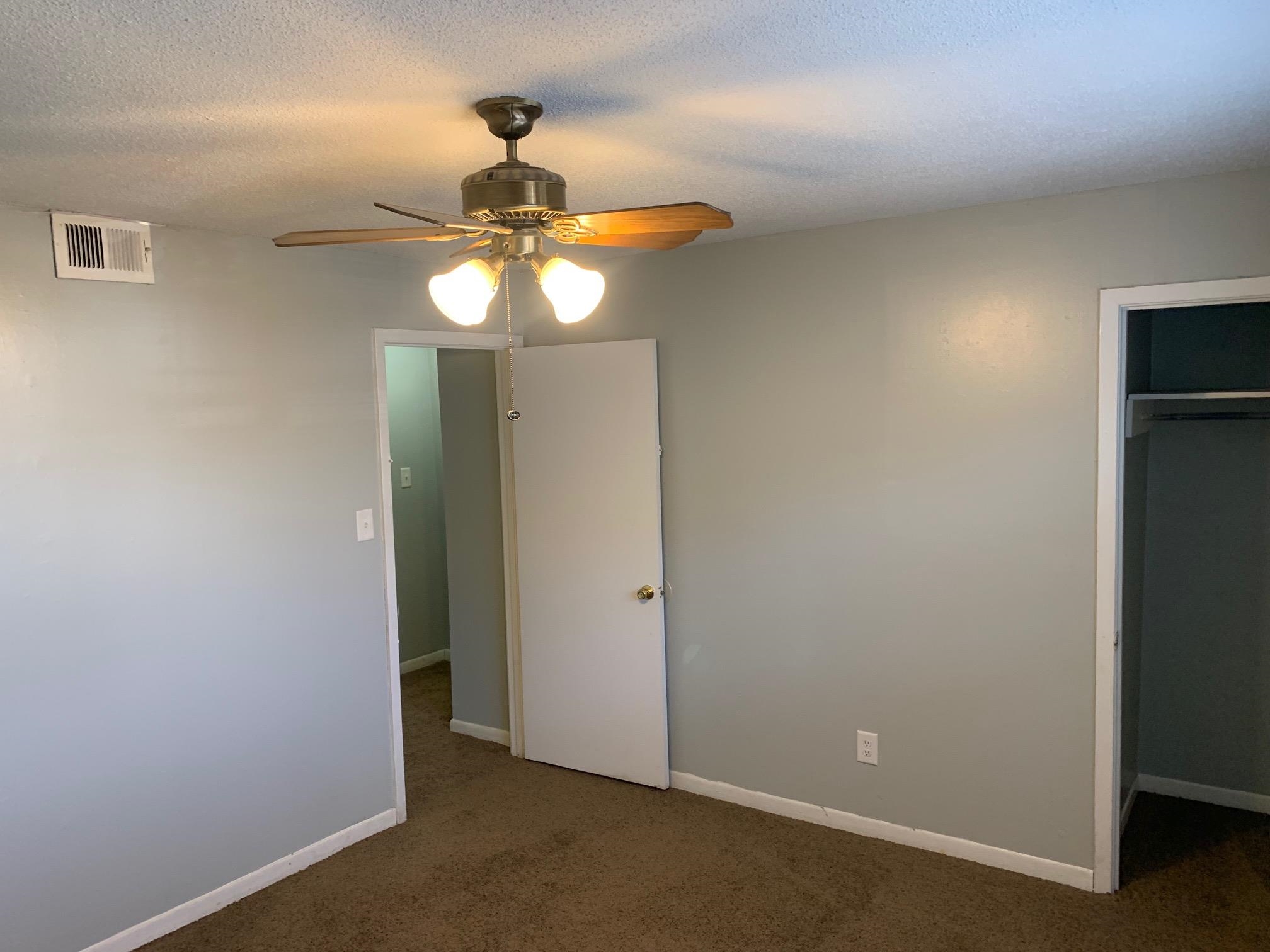 675 Miles Dr 677 Property Photo 14