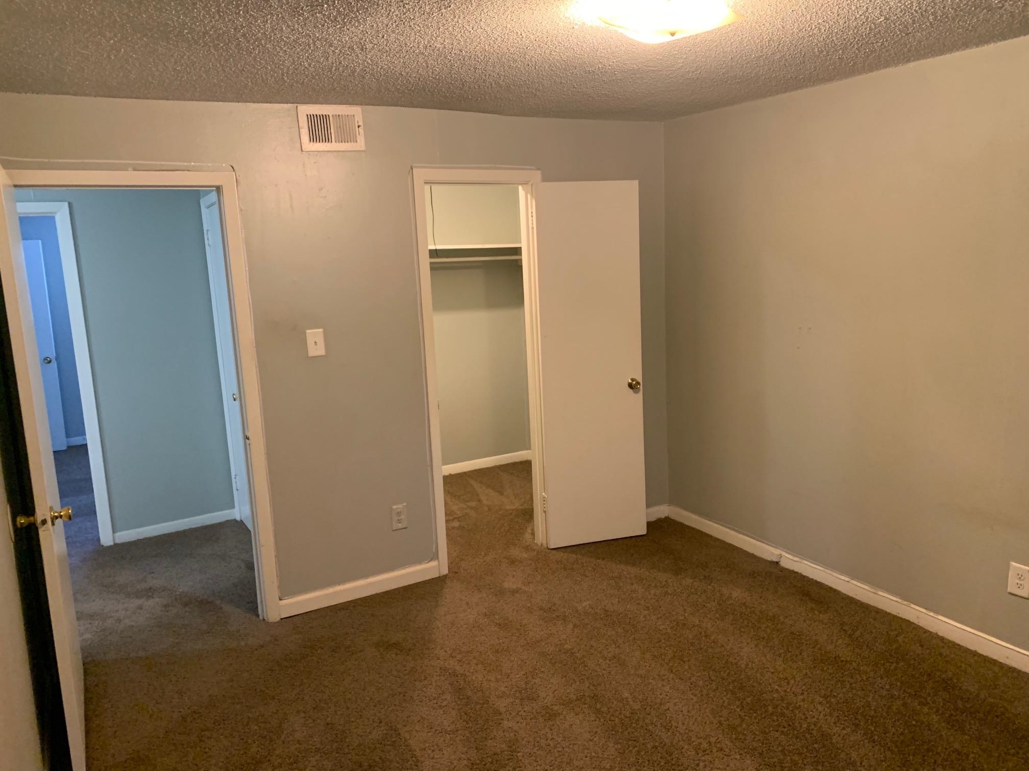 675 Miles Dr 677 Property Photo 16