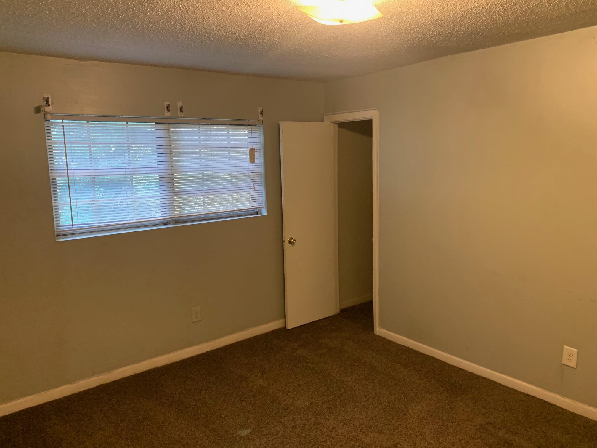 675 Miles Dr 677 Property Photo 17