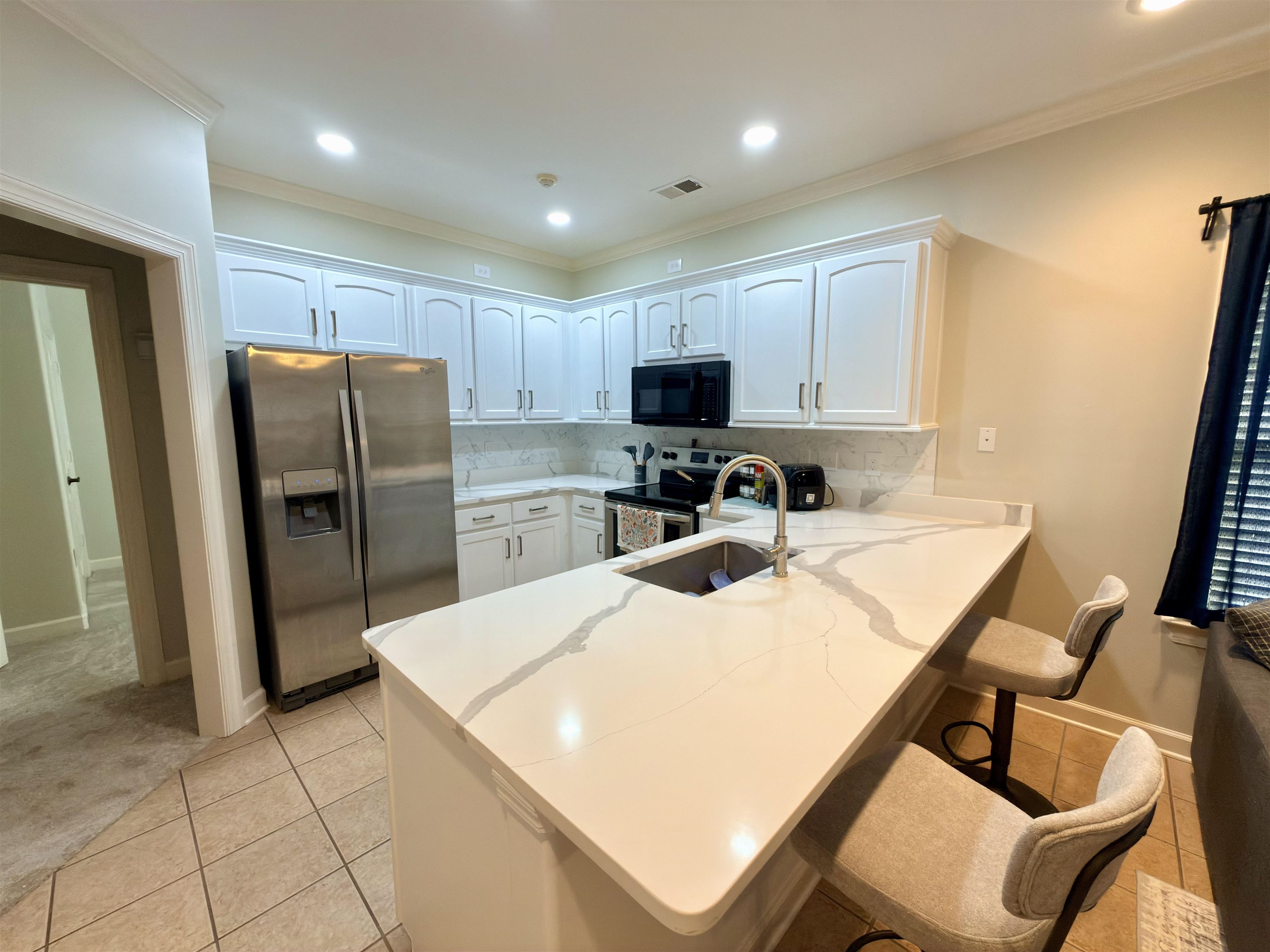 1595 Dexter Grove Ct 101 Property Photo 4