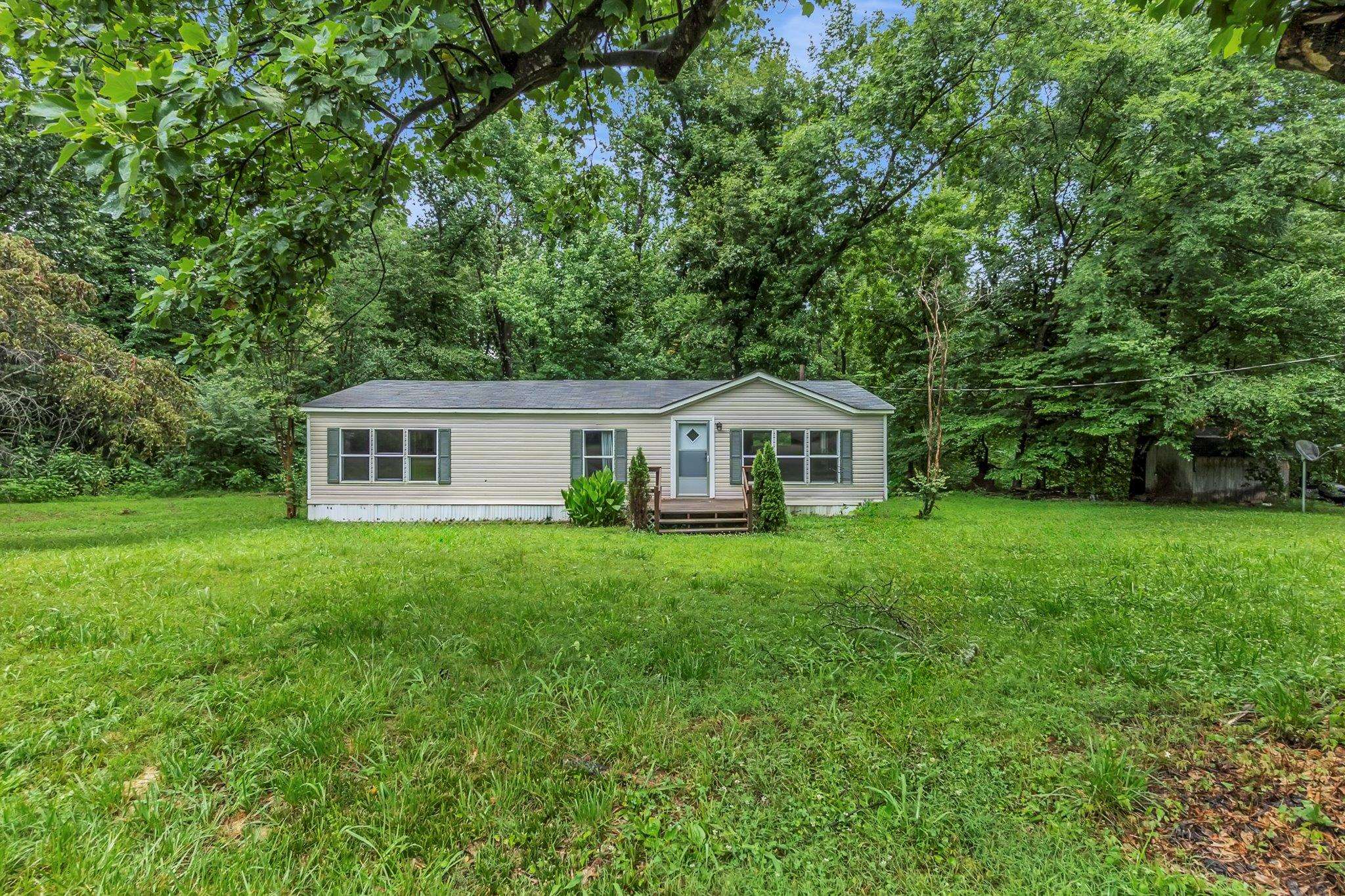 276 Hilldale Ln Property Photo 1