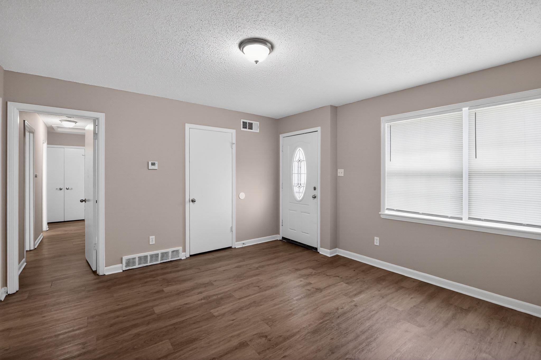 3845 Tessland Rd Property Photo 7