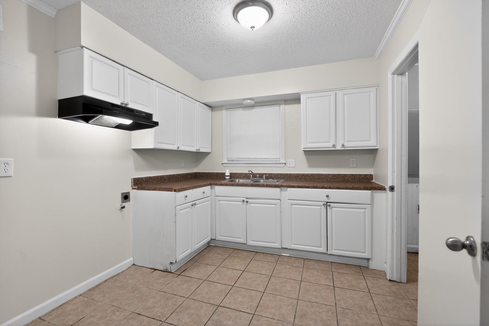3845 Tessland Rd Property Photo 12
