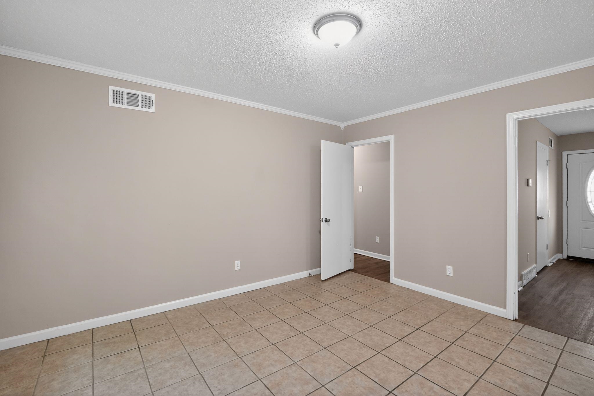 3845 Tessland Rd Property Photo 17