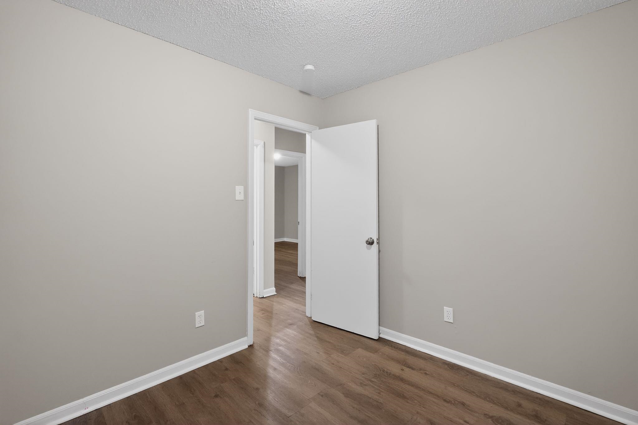 3845 Tessland Rd Property Photo 24