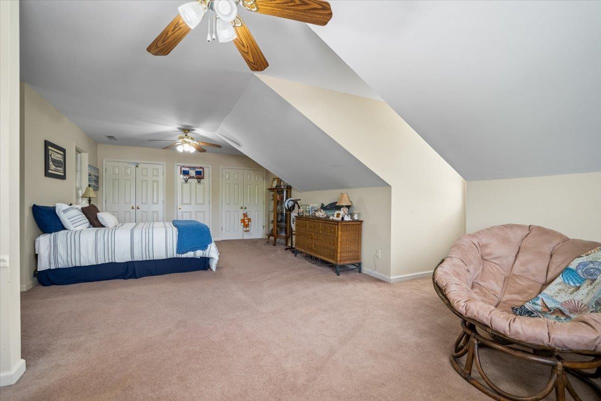 105 Wilson Ln Property Photo 23
