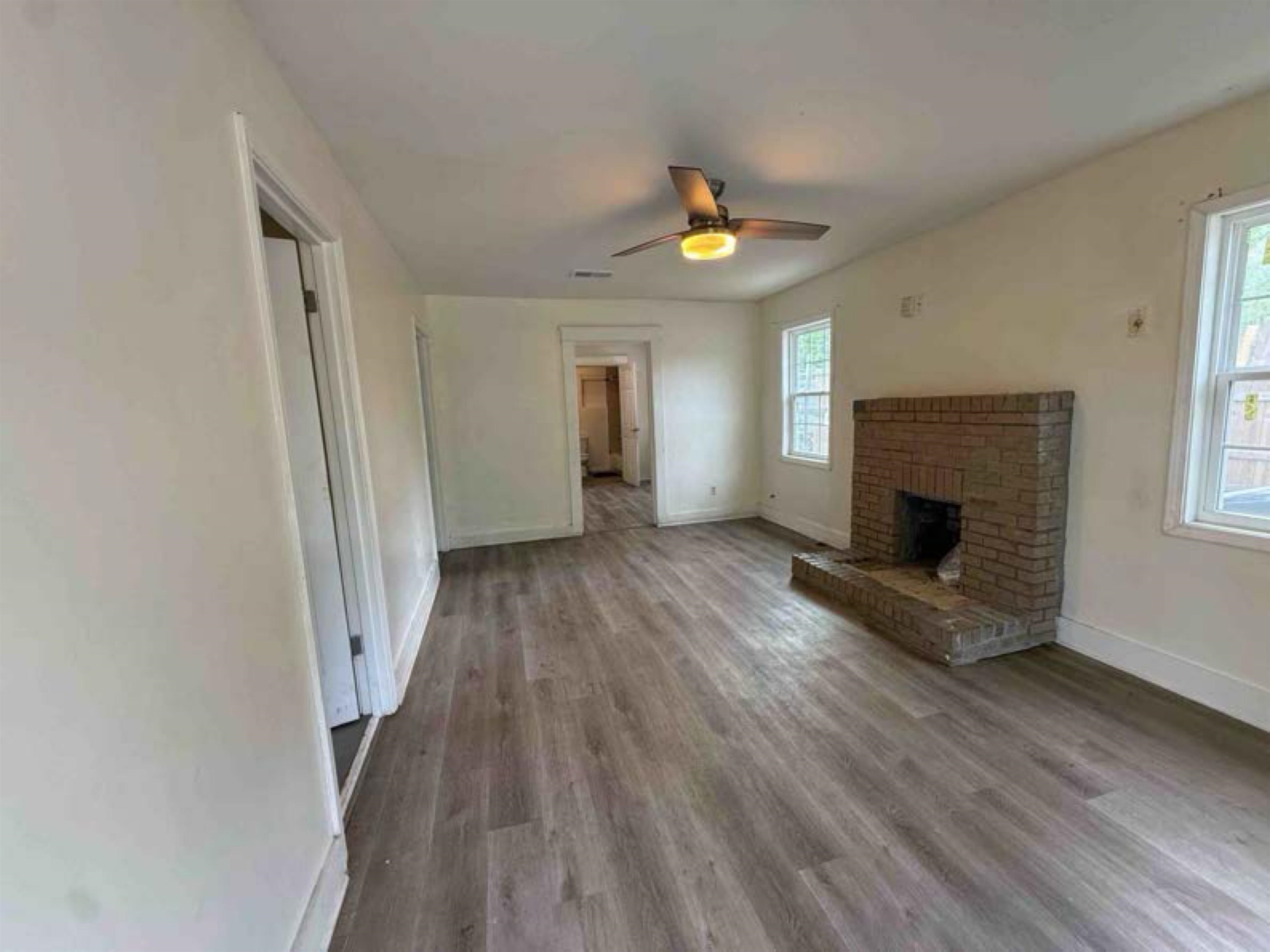 1108 N Holmes St N Property Photo 2
