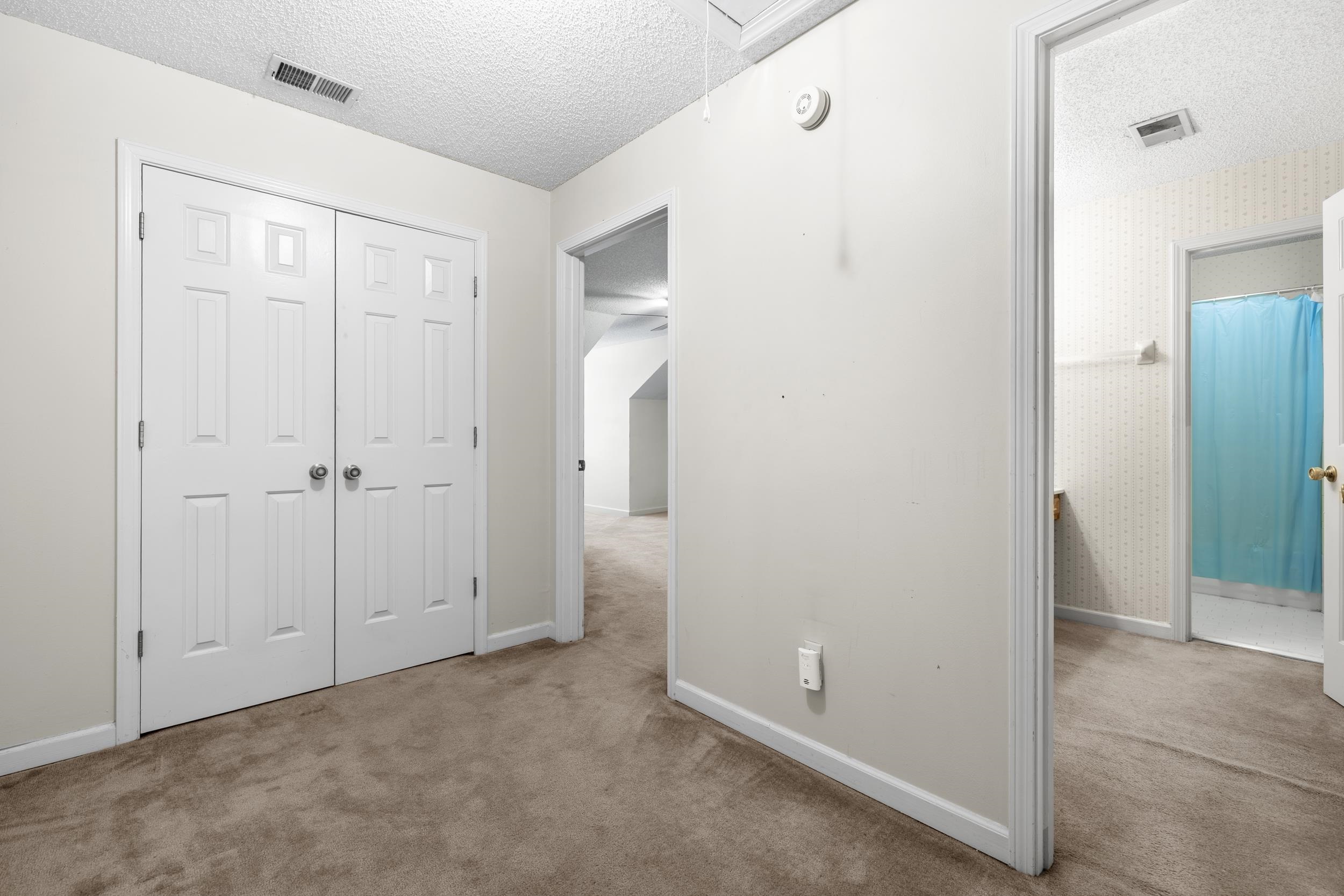 5951 Blakeview Dr Property Photo 19