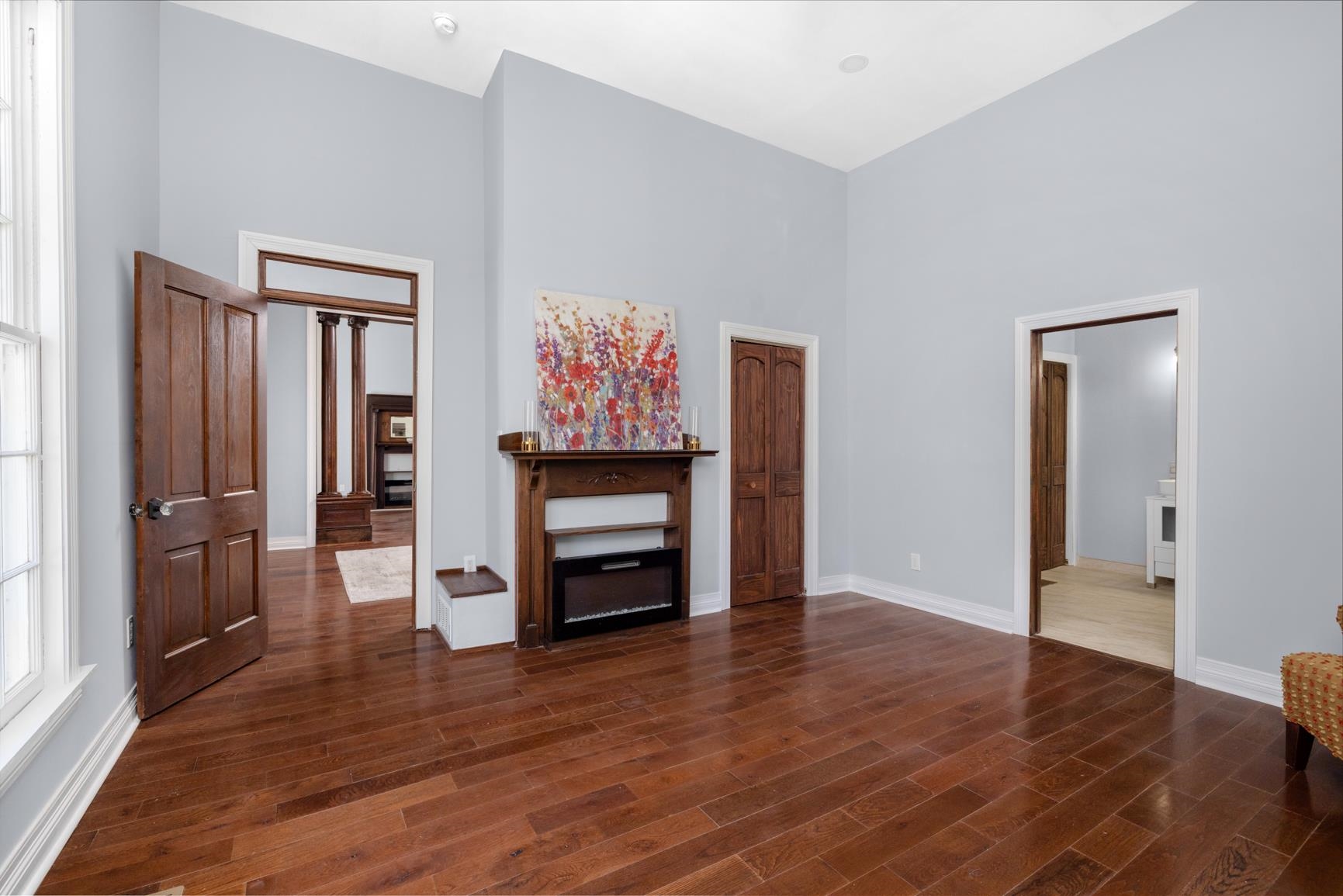 404 Liberty Ave E Property Photo 17