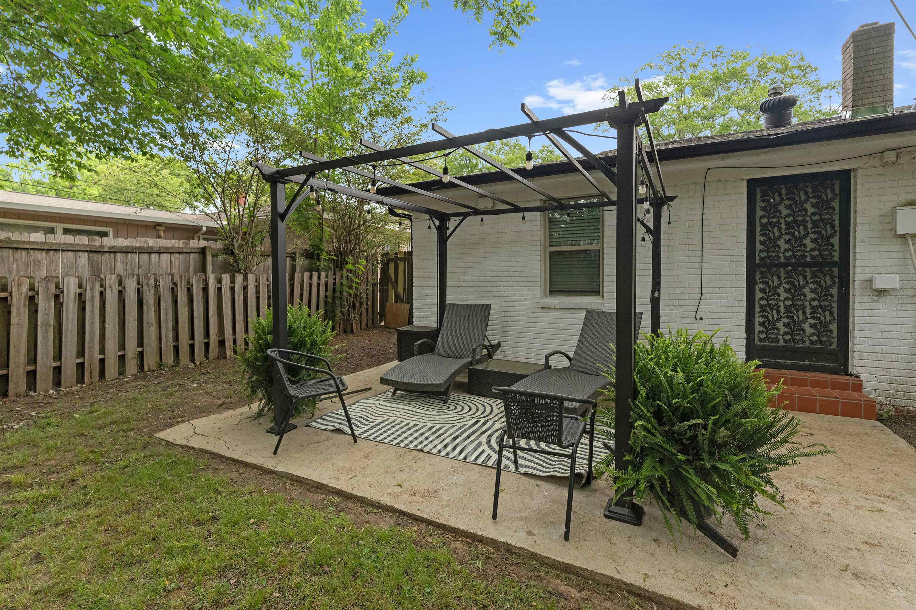 1407 Ivy Rd Property Photo 15