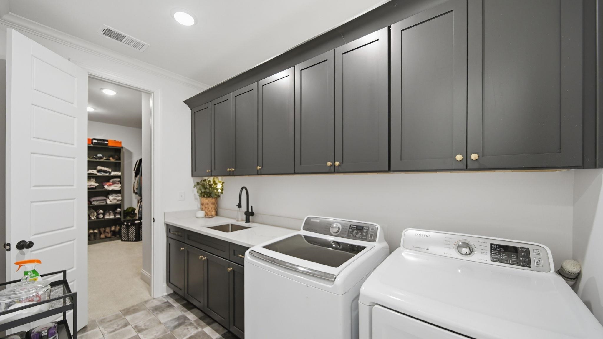 12070 Stromness Cv Property Photo 15
