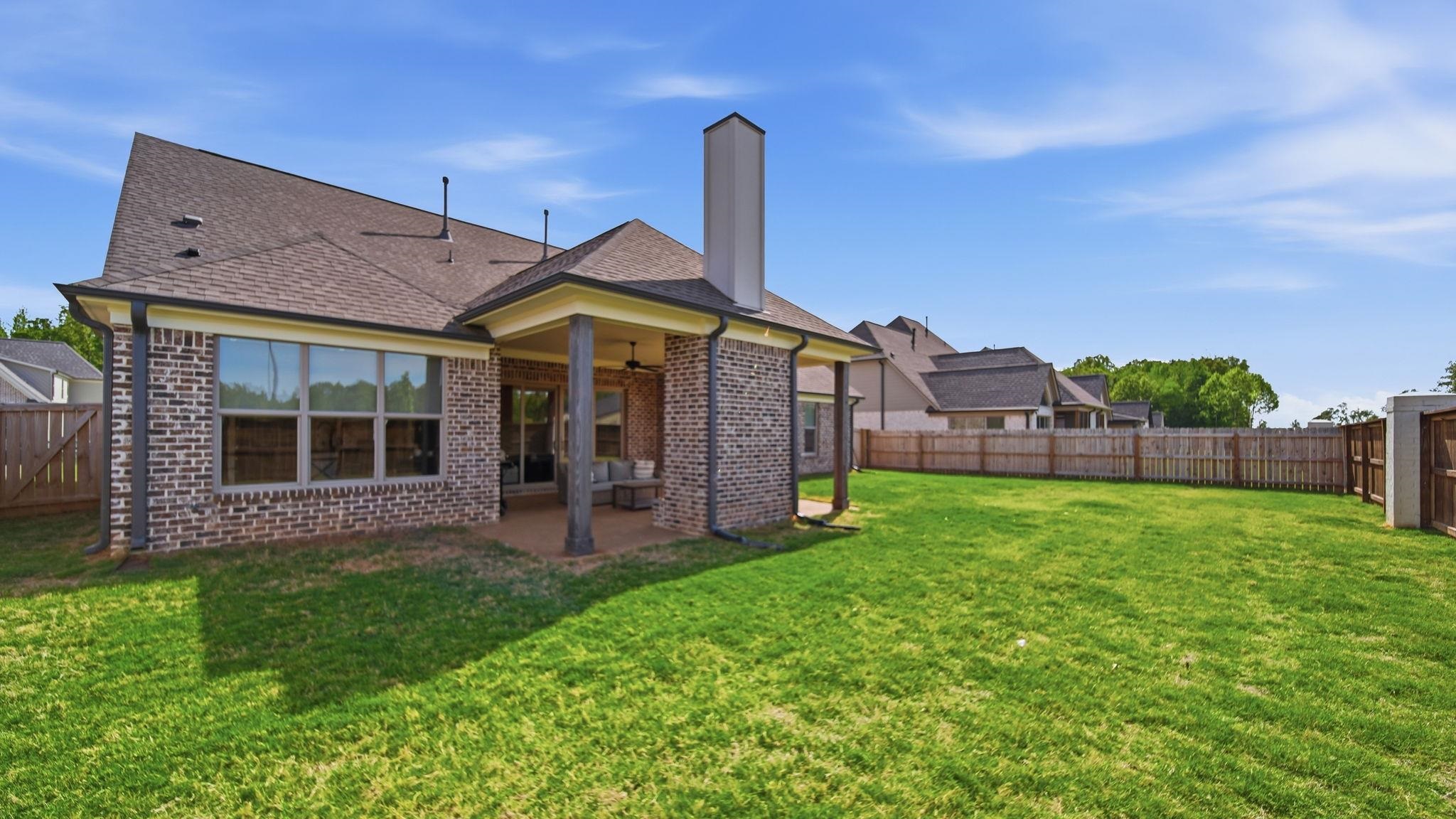 12070 Stromness Cv Property Photo 27