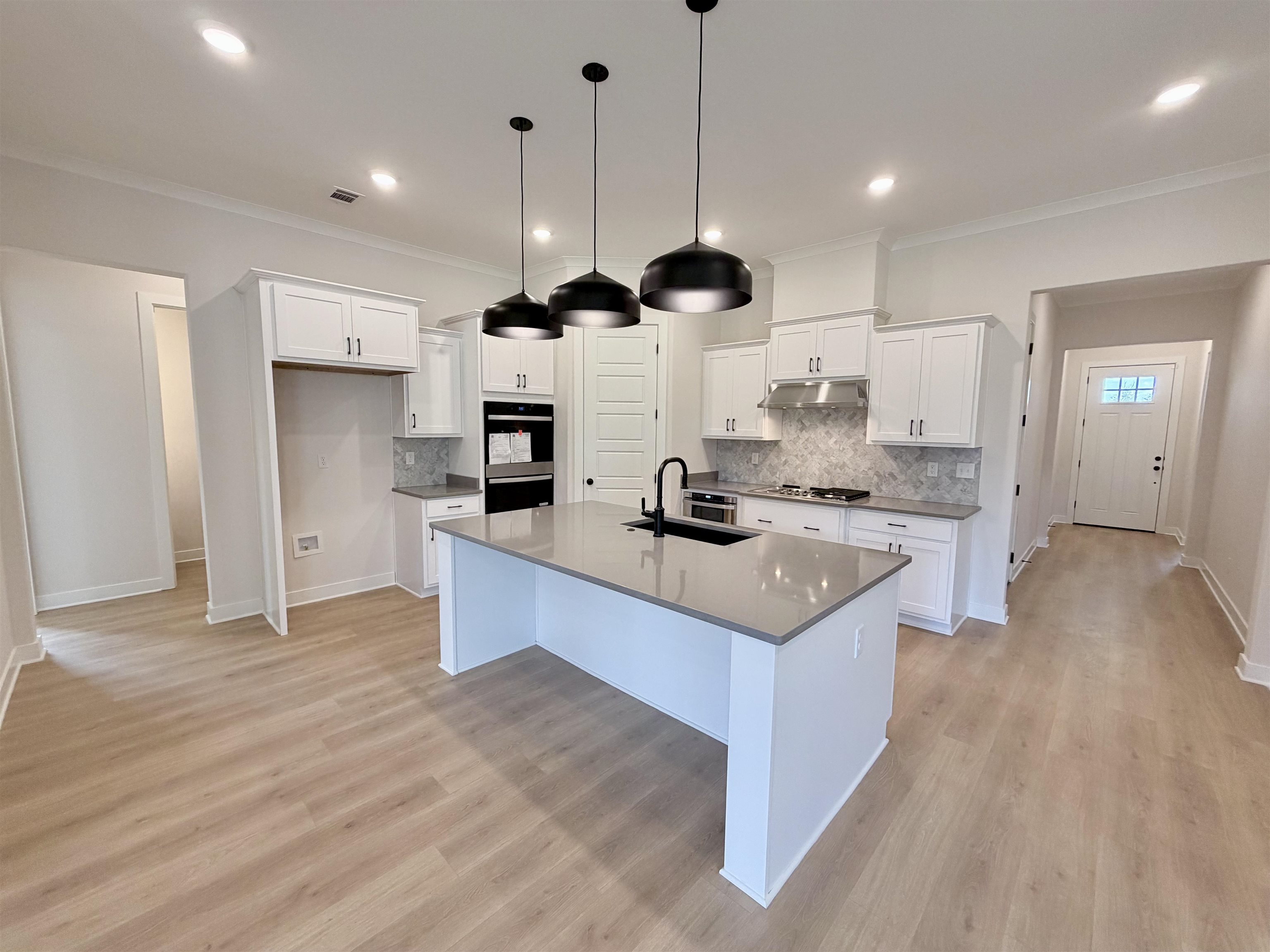 10283 Louanne Dr Property Photo 6