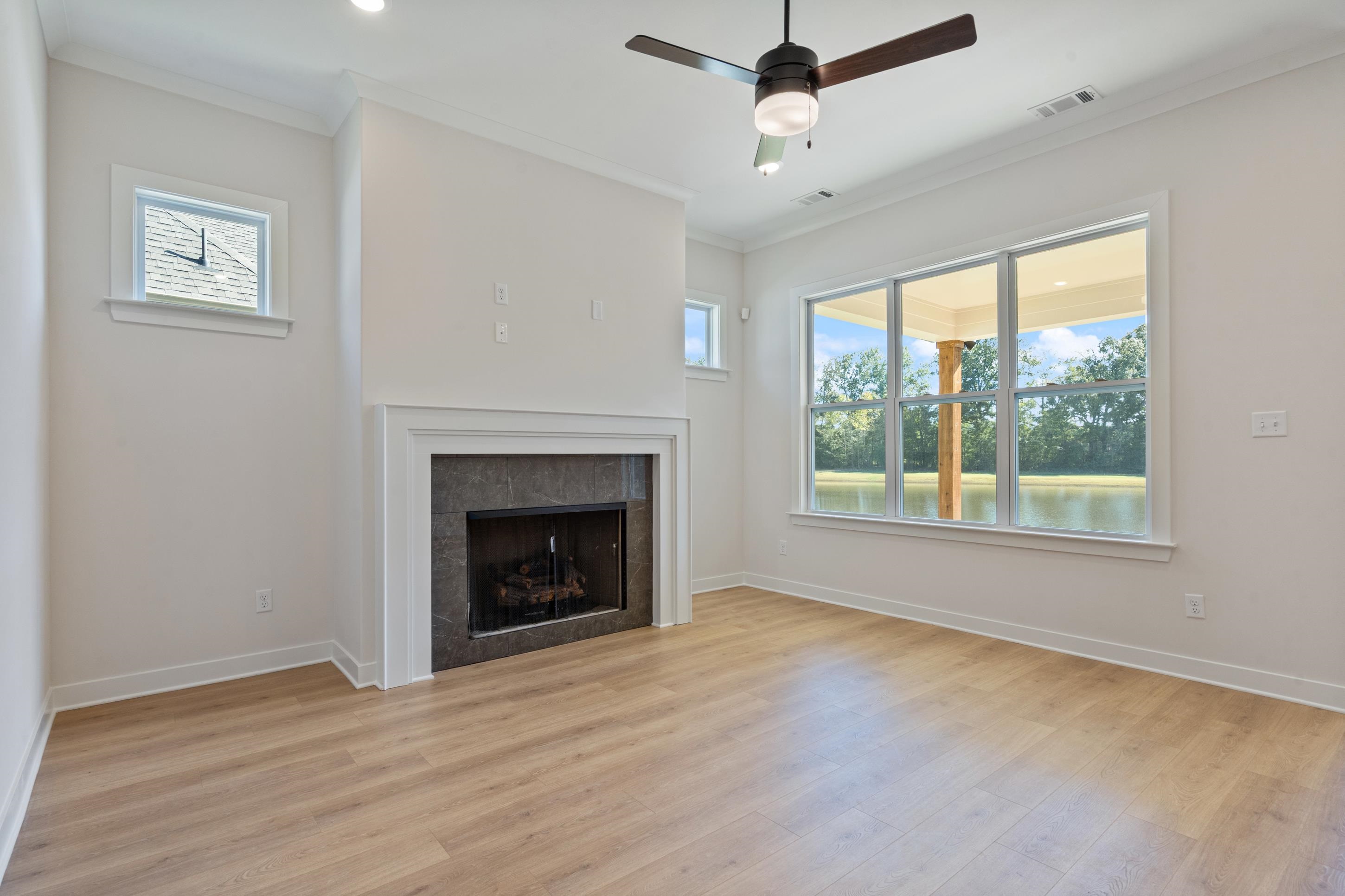 10283 Louanne Dr Property Photo 9
